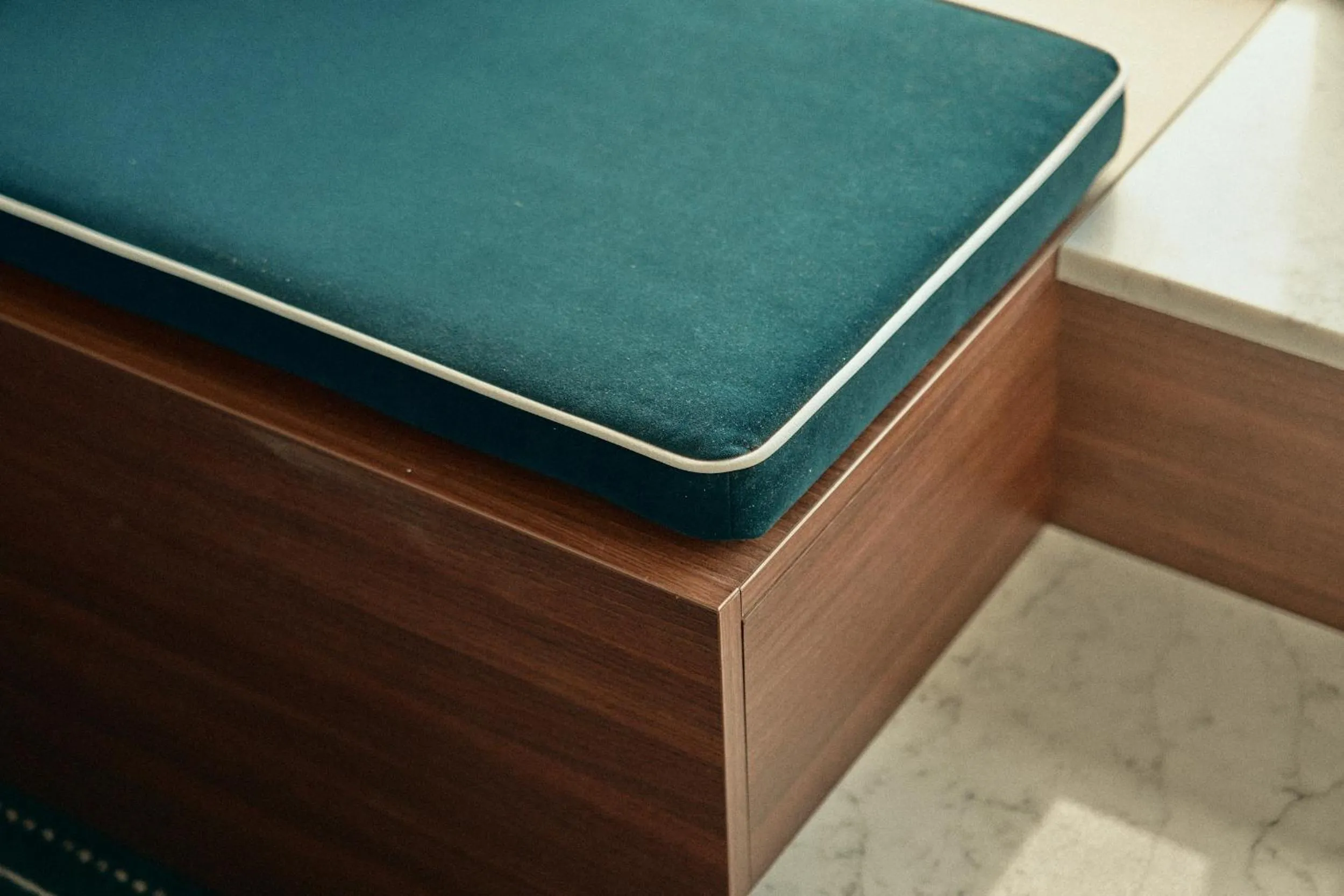 Seating area in Hotel Klubben