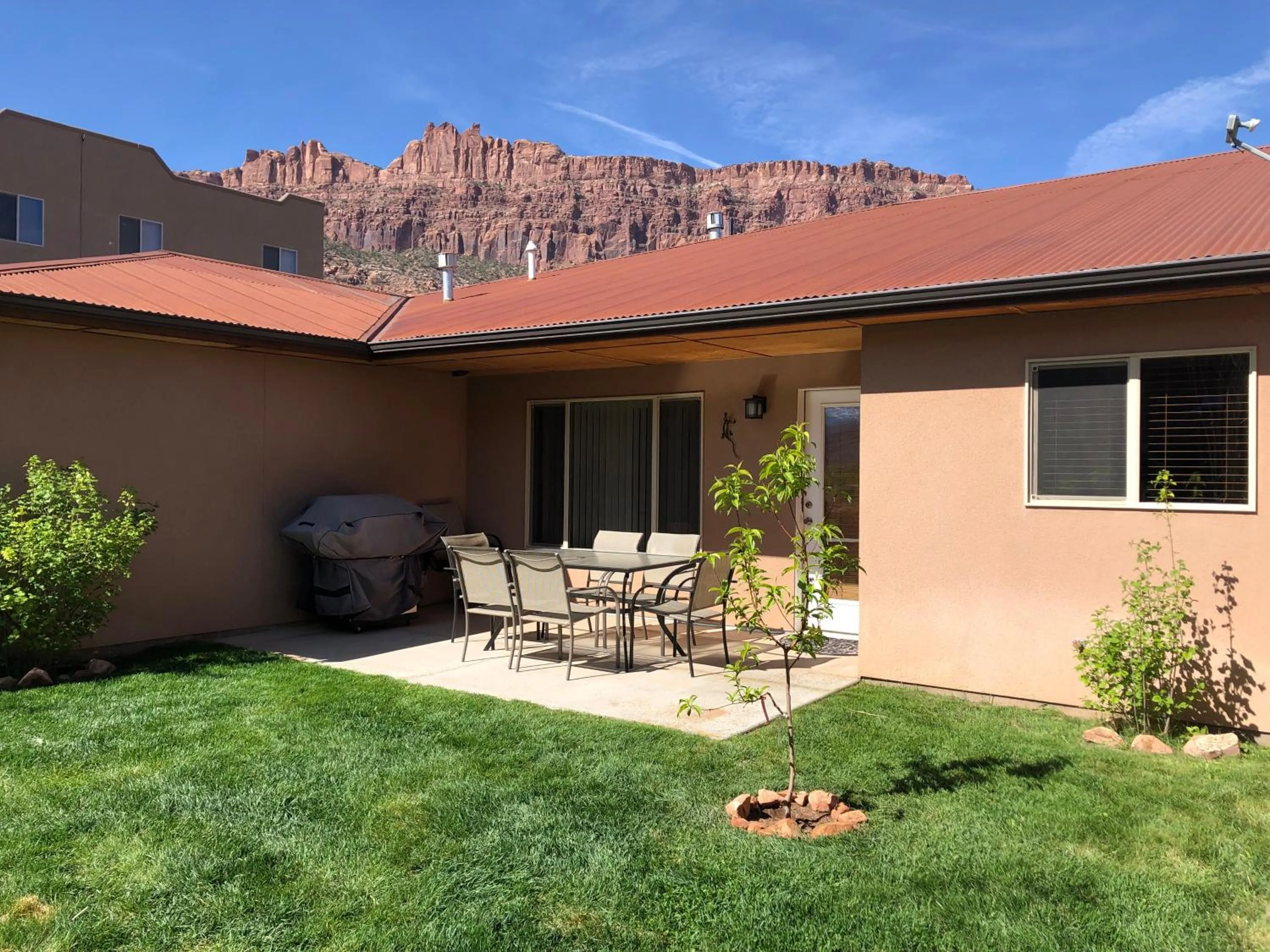 Patio in Oleander Place
