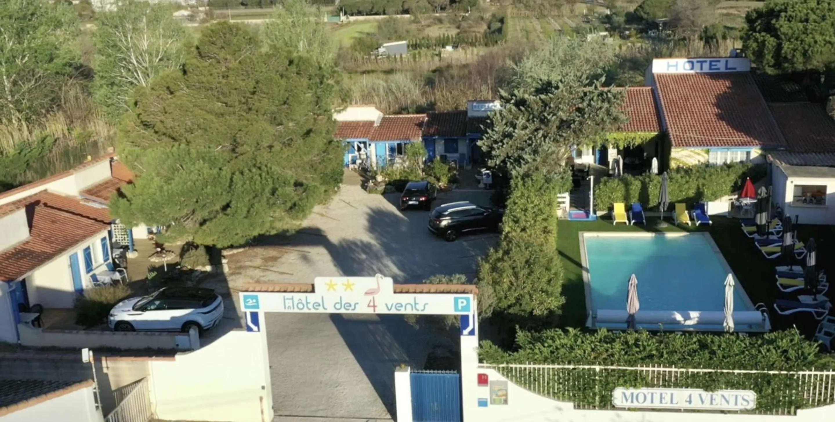 Other in Hotel Des 4 Vents "Esprit Camargue" Parking Privé securisé