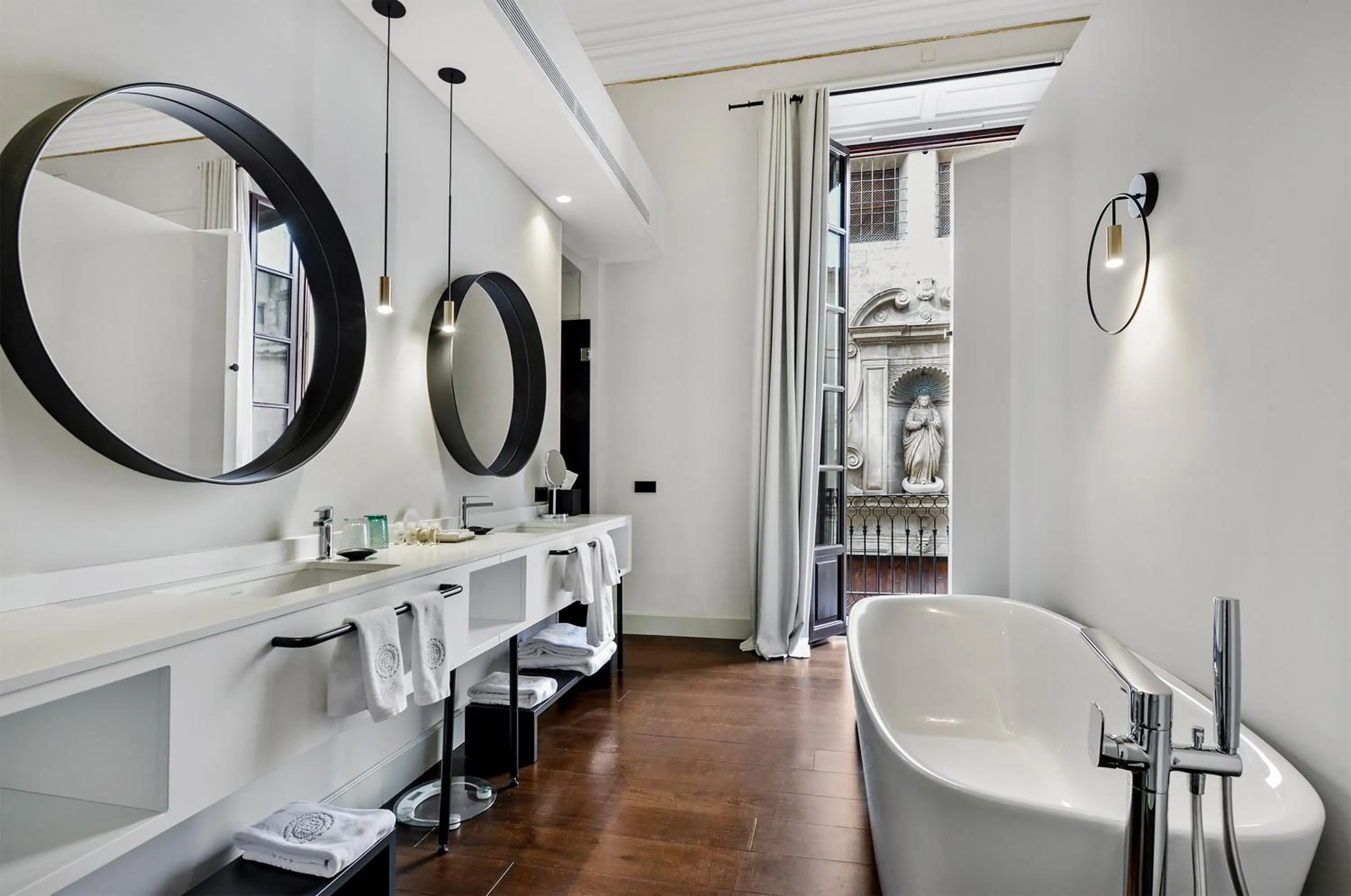 Bathroom in Summum Boutique Hotel, member of Meliá Collection