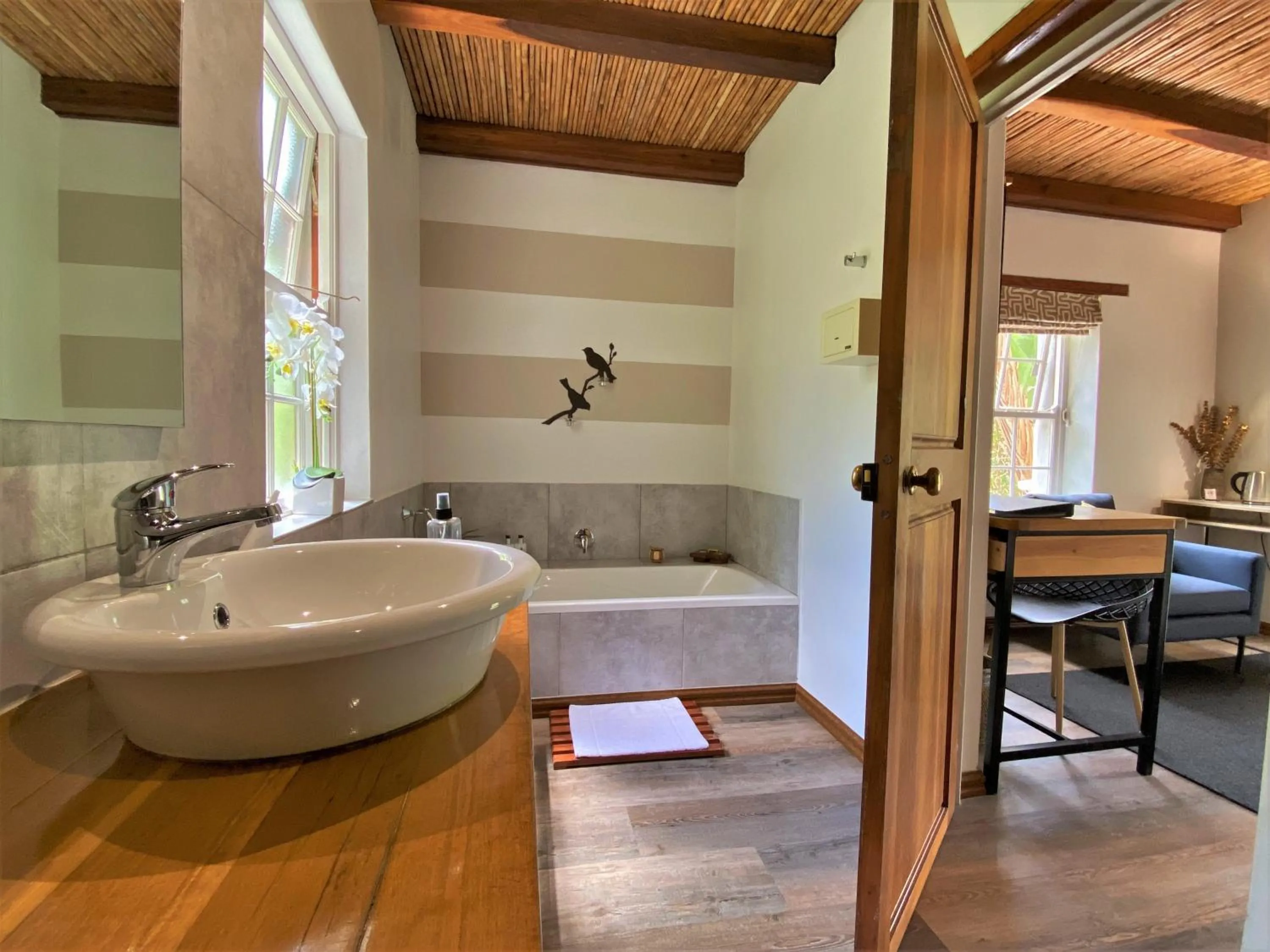 Bathroom in Swellendam Country Lodge - Guest House - B&B