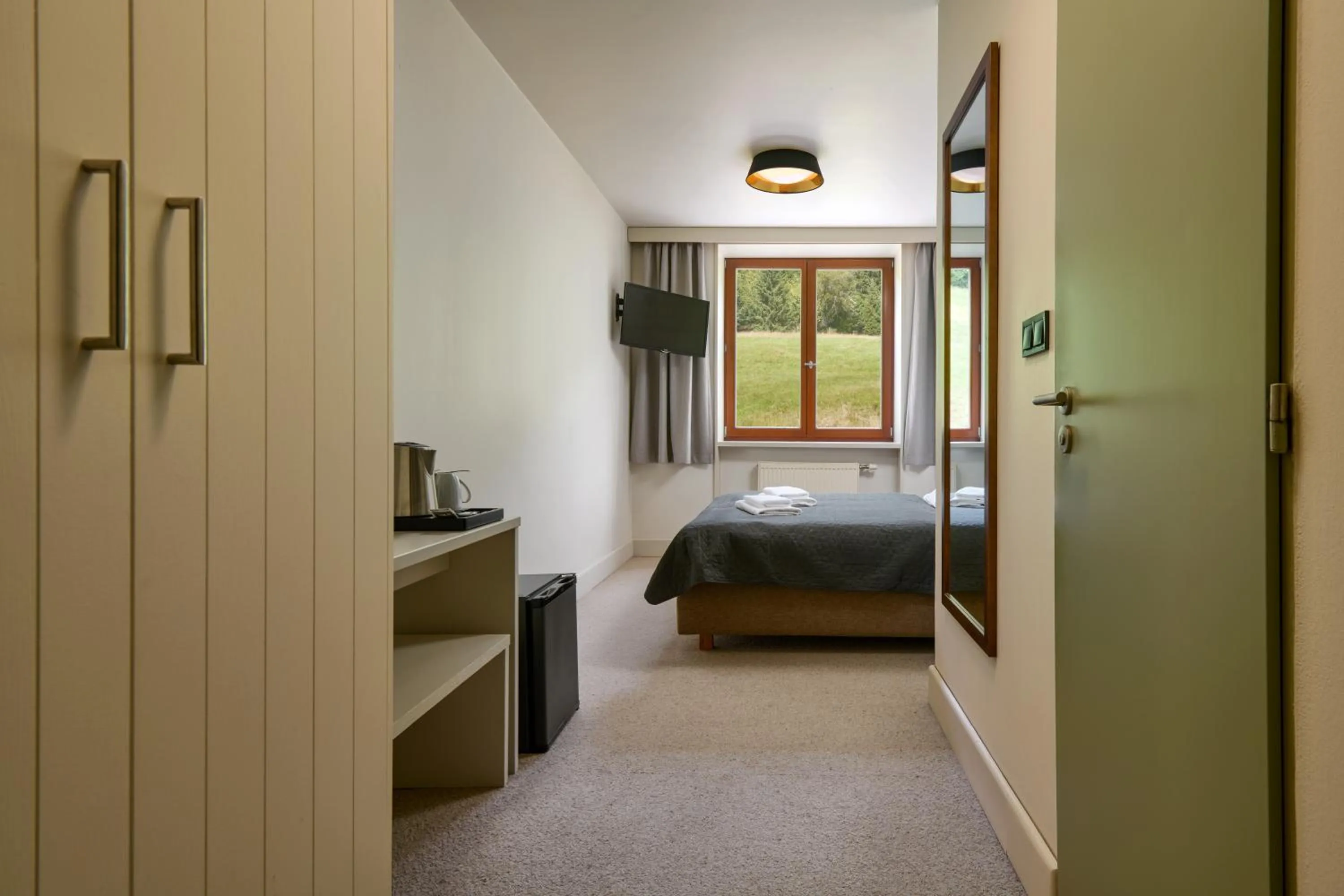 Bedroom, Bed in Hotel Adam