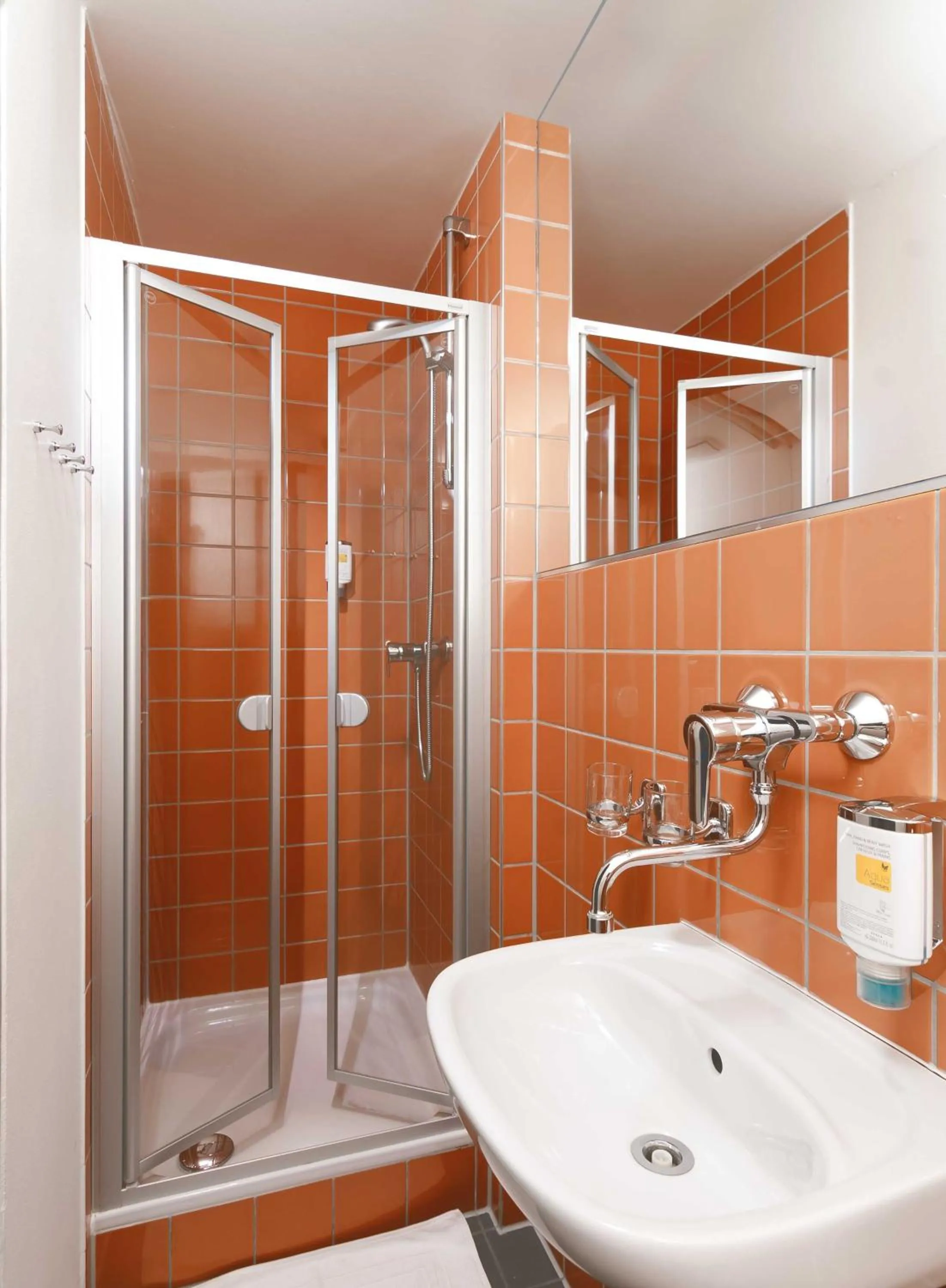 Bathroom in Hotel Adam