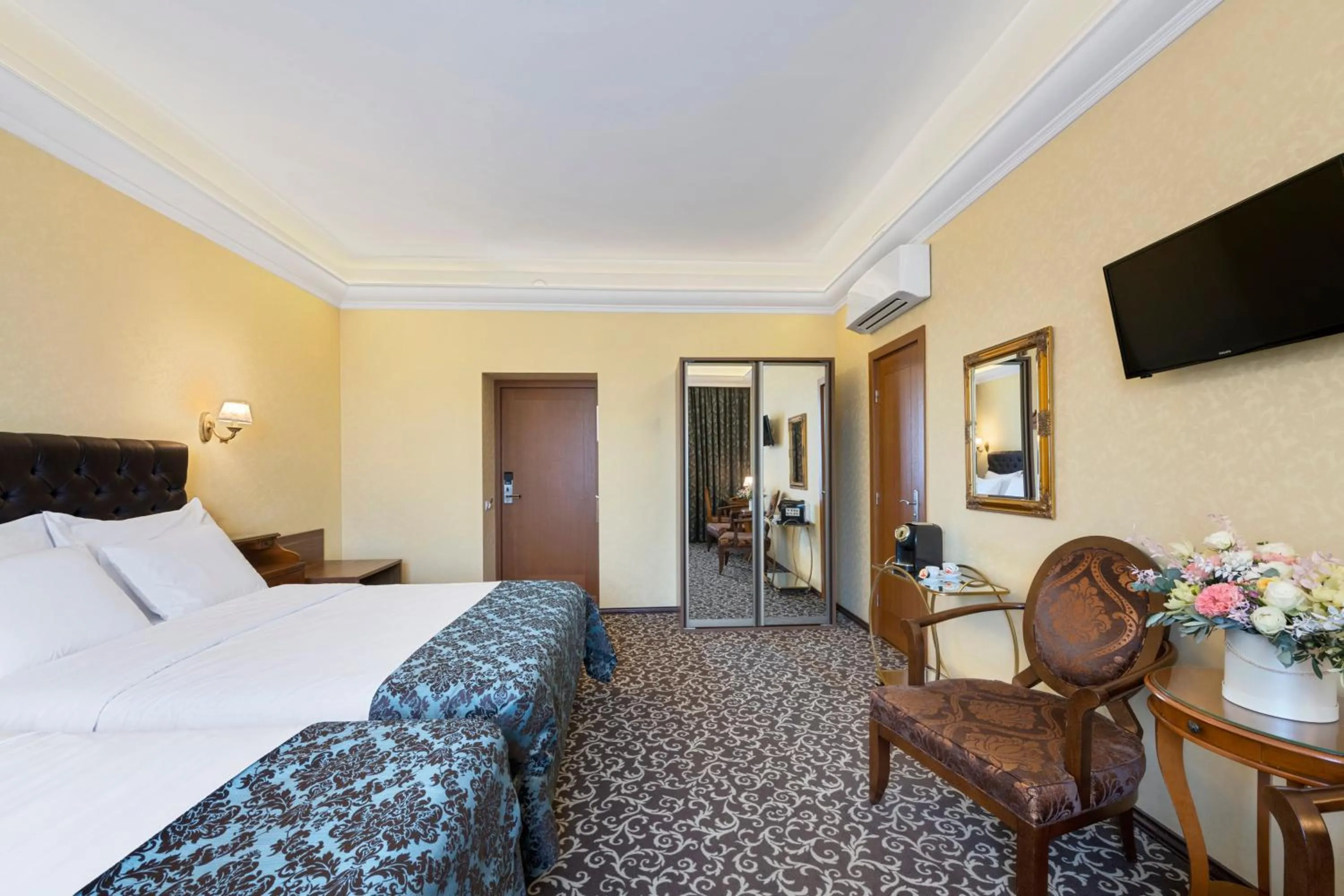 Photo of the whole room, Bed in Hotel Jelgava