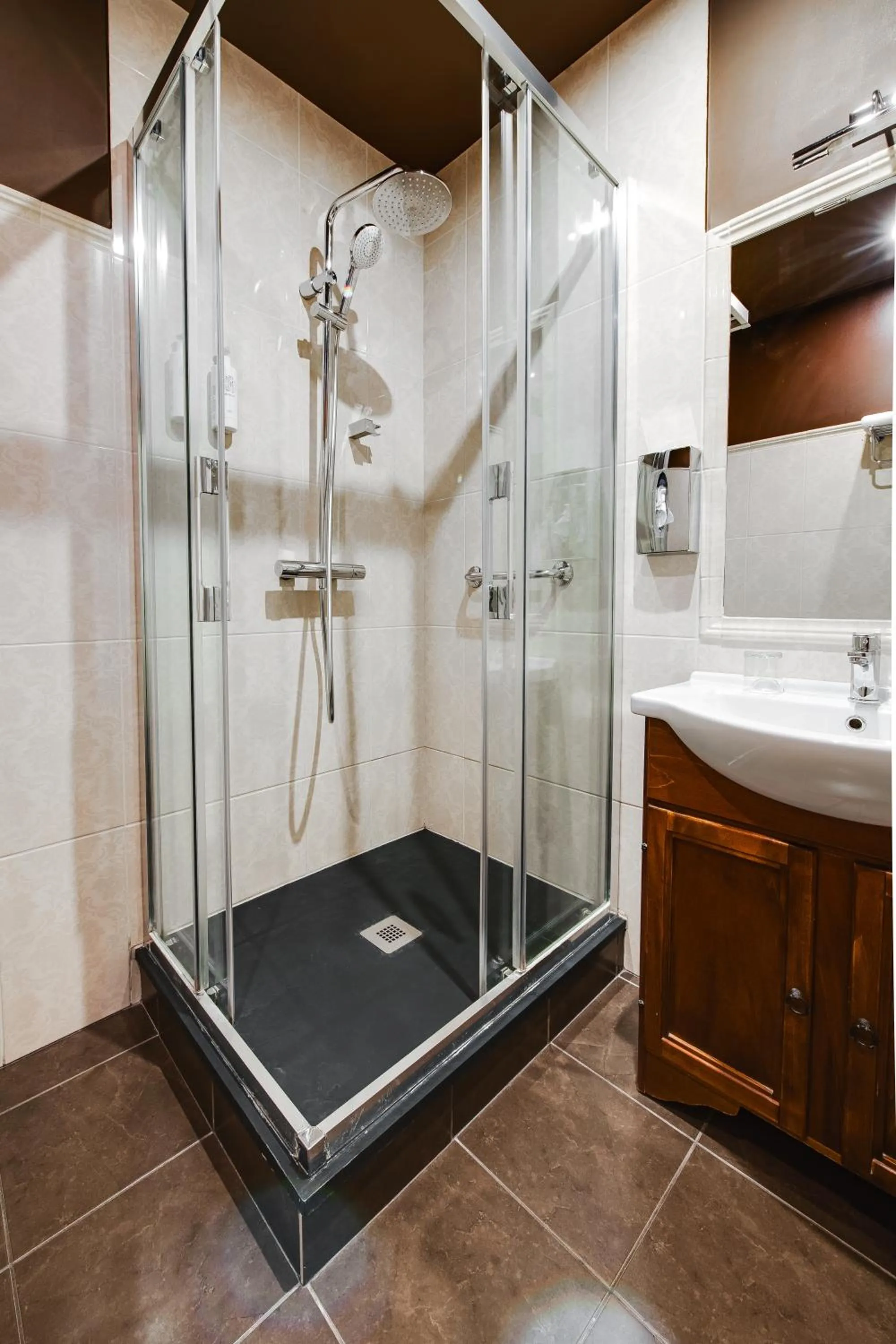 Shower in Hotel Jelgava