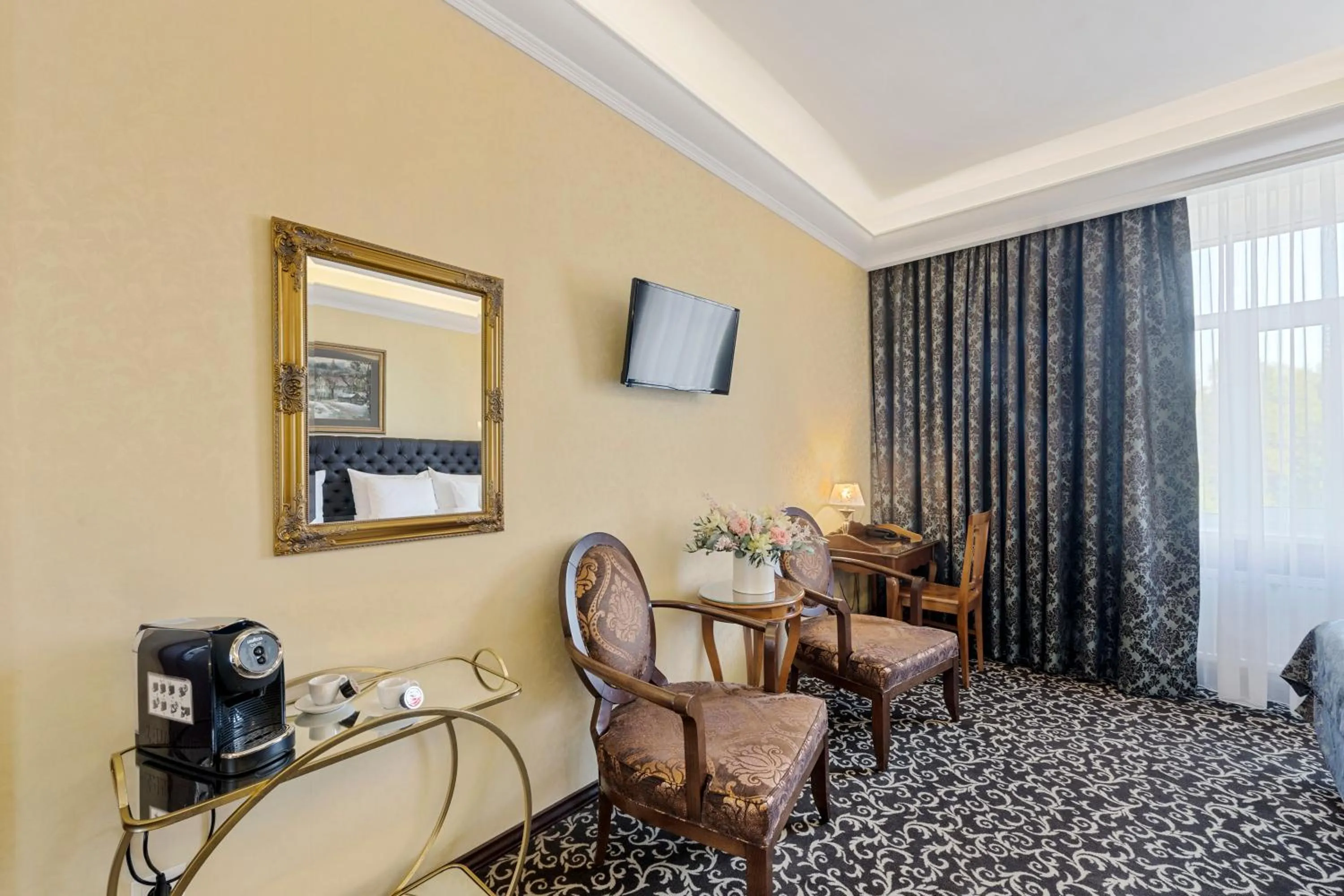 Photo of the whole room in Hotel Jelgava