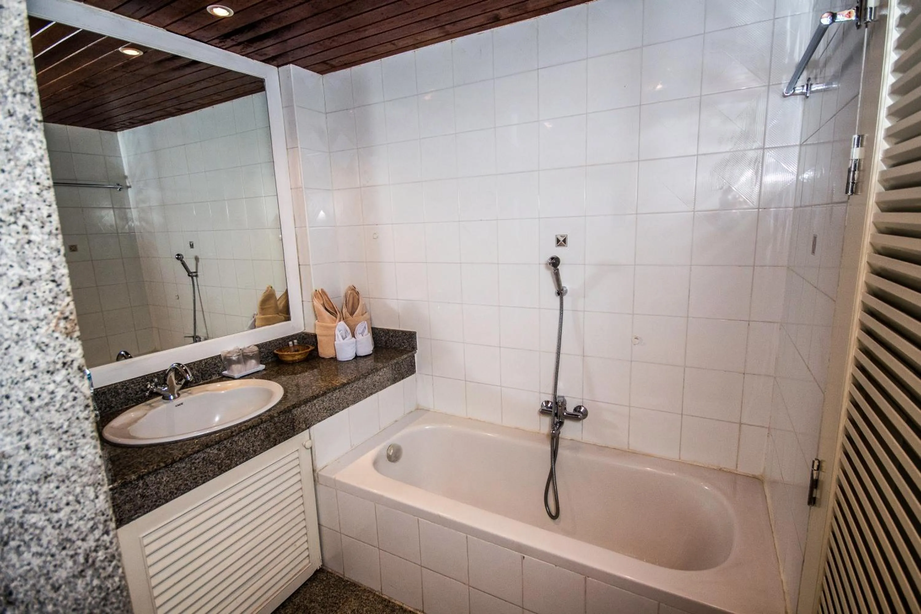 Bougainvillea Terrace House