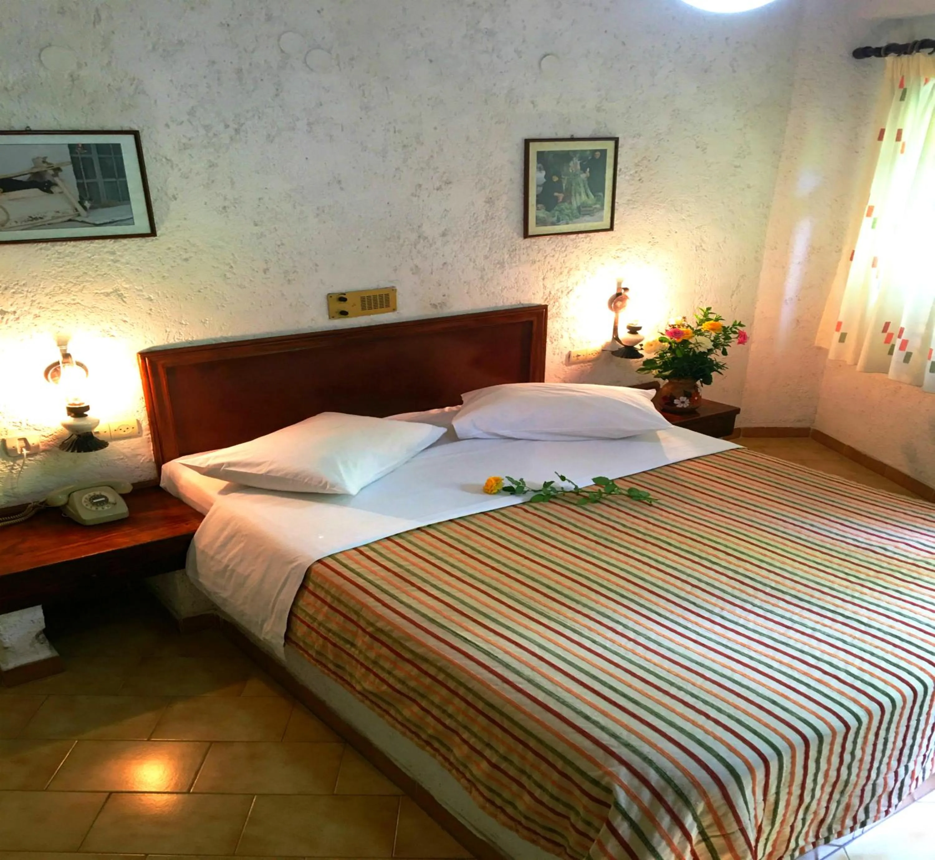 Bedroom, Bed in Kastro Studios Apartments