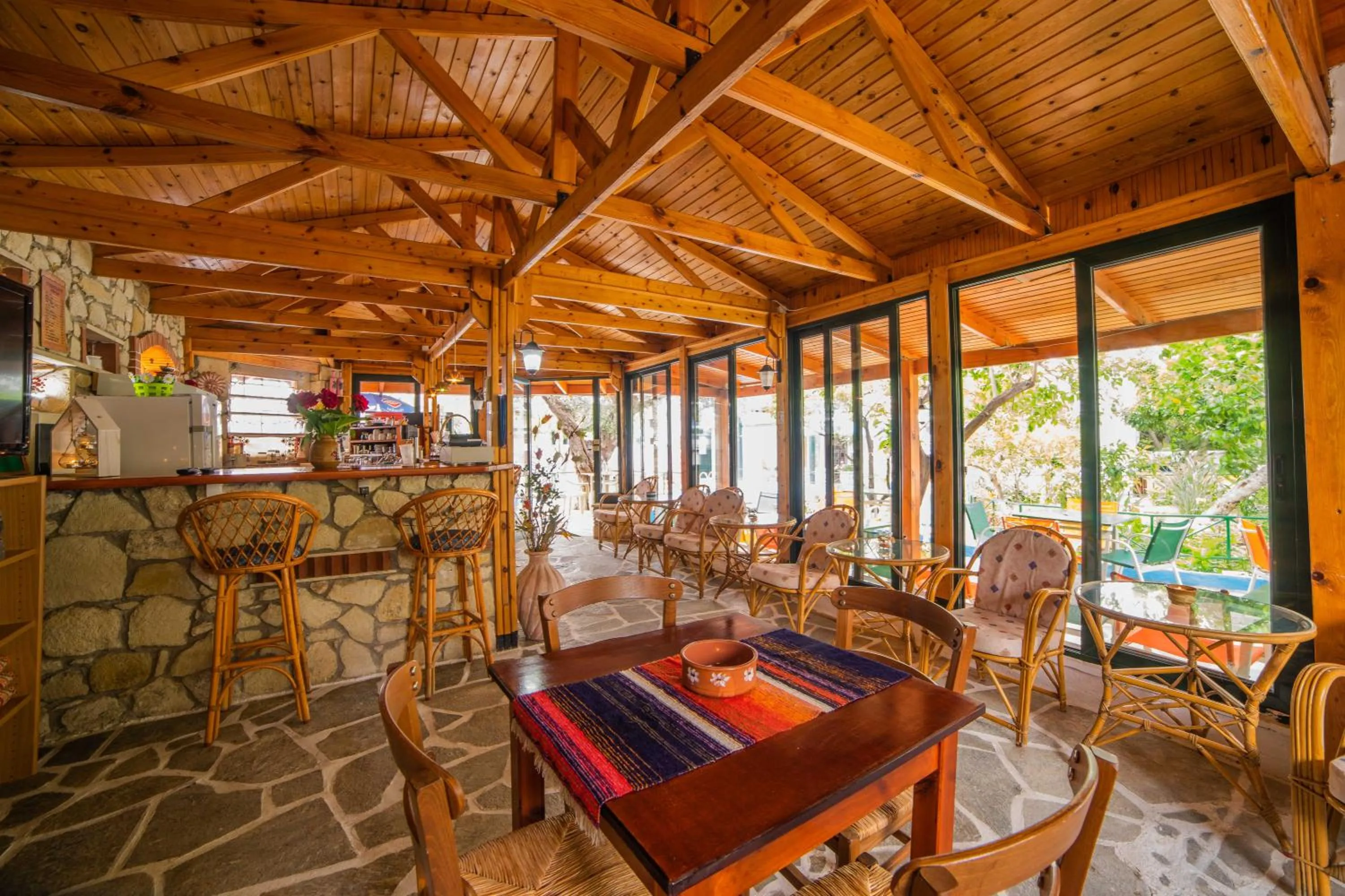 Breakfast in Kastro Studios Apartments