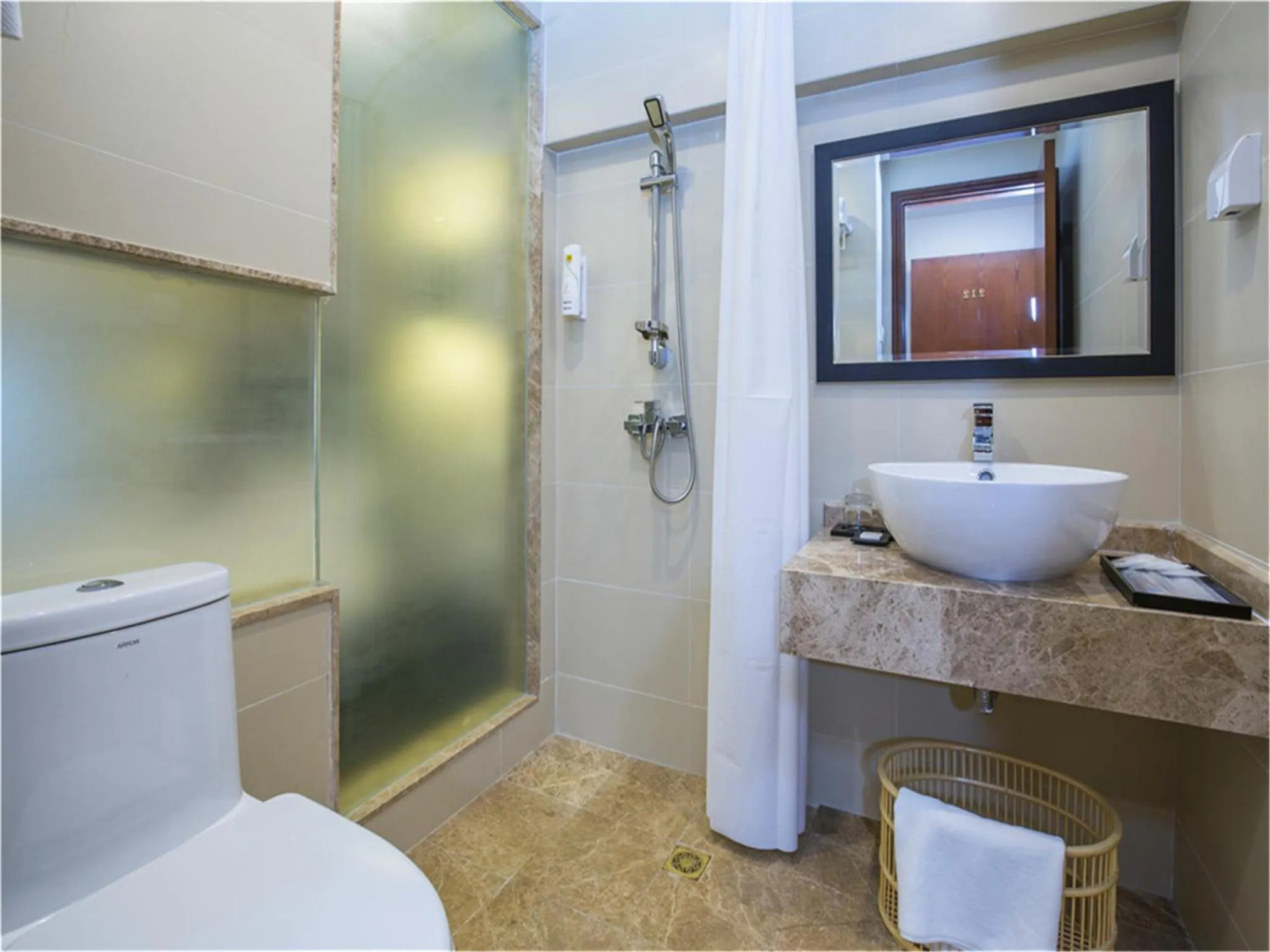 Soho Garden Hotel (Shanghai Huaihai Rd. Flagship)