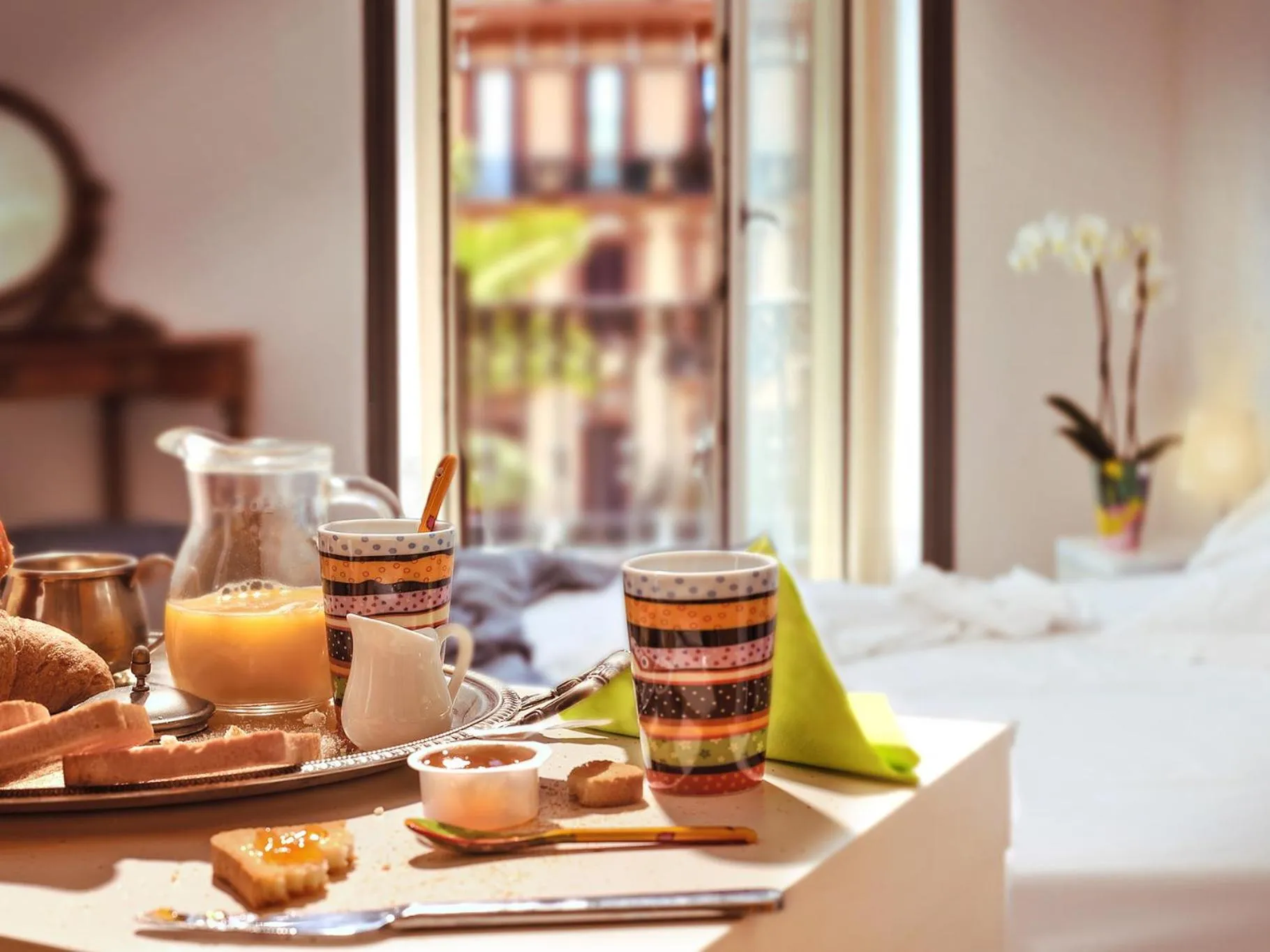 Italian breakfast in Caracciolo 10