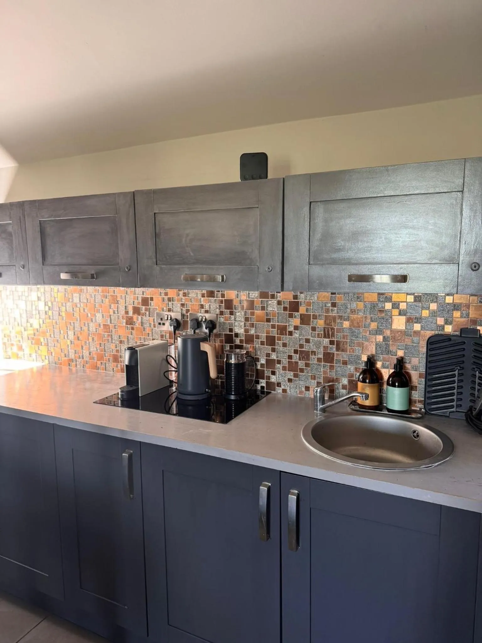 Kitchen or kitchenette in Garleton Lodge