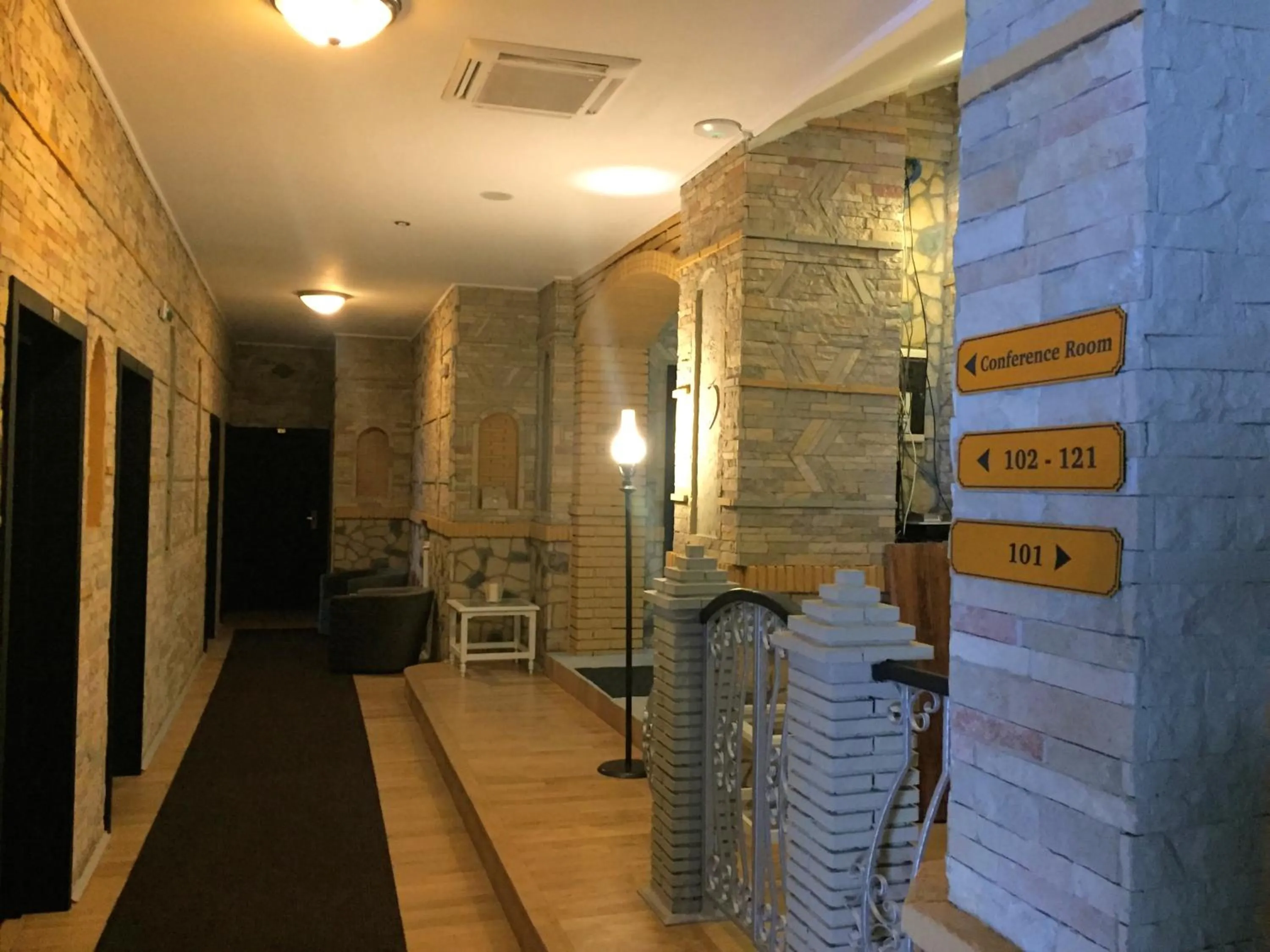 Decorative detail in Ambra Boutique Hotel & Bistro