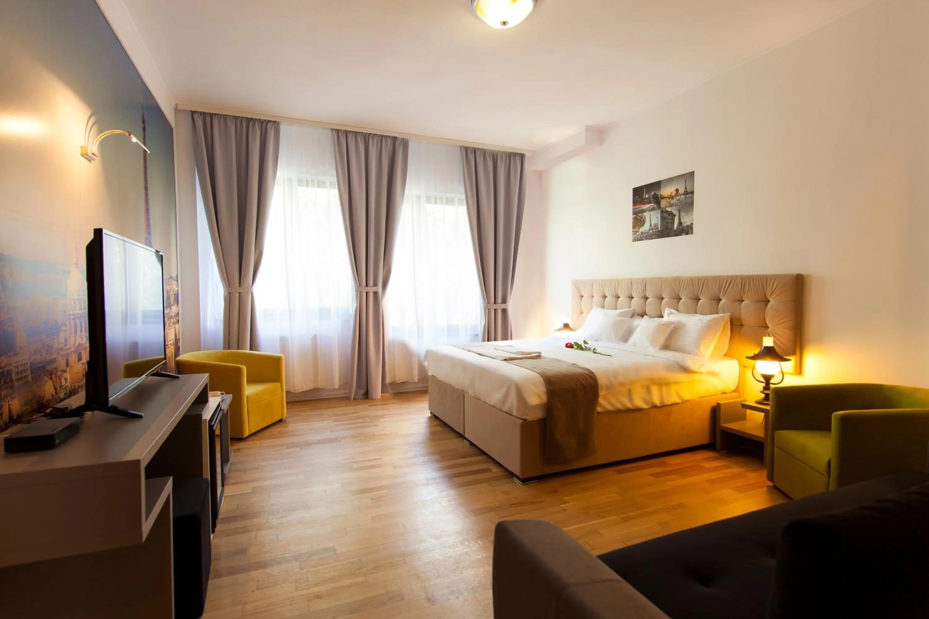 Bed in Ambra Boutique Hotel & Bistro