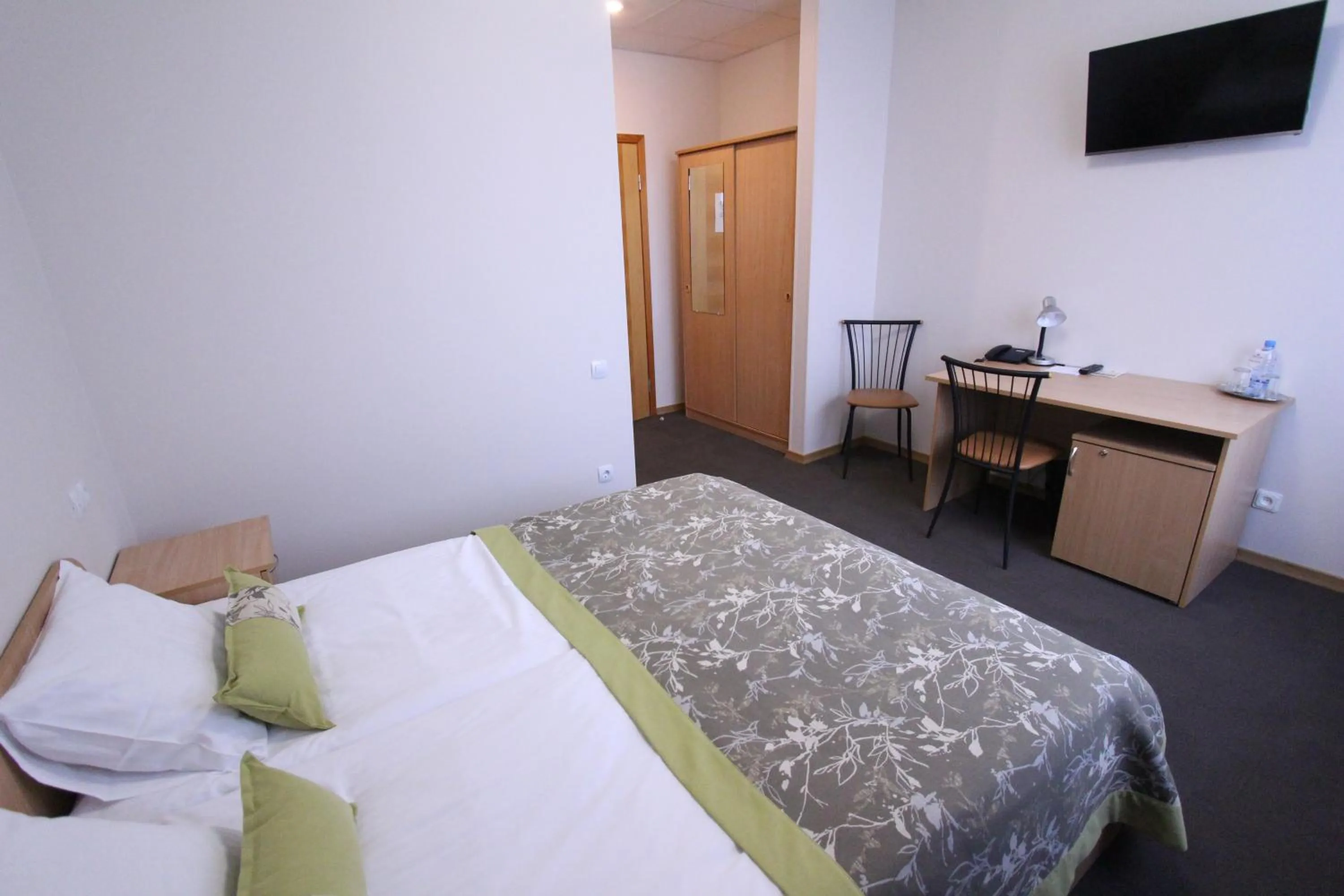 Photo of the whole room, Bed in Sports Hotel