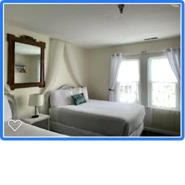 Bed in Hotel Macomber ADULTS ONLY