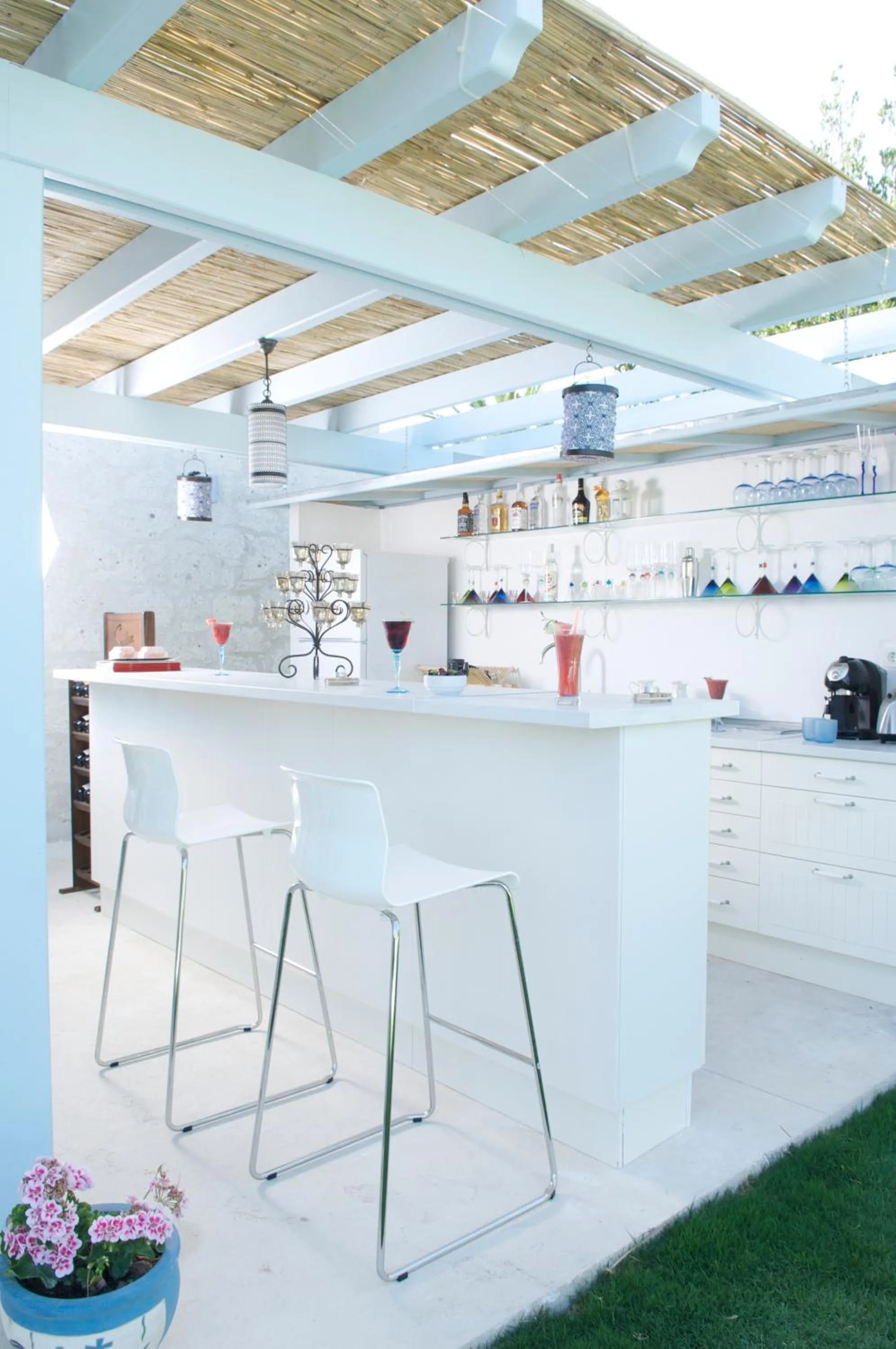 Balcony/Terrace in Alura Hotel