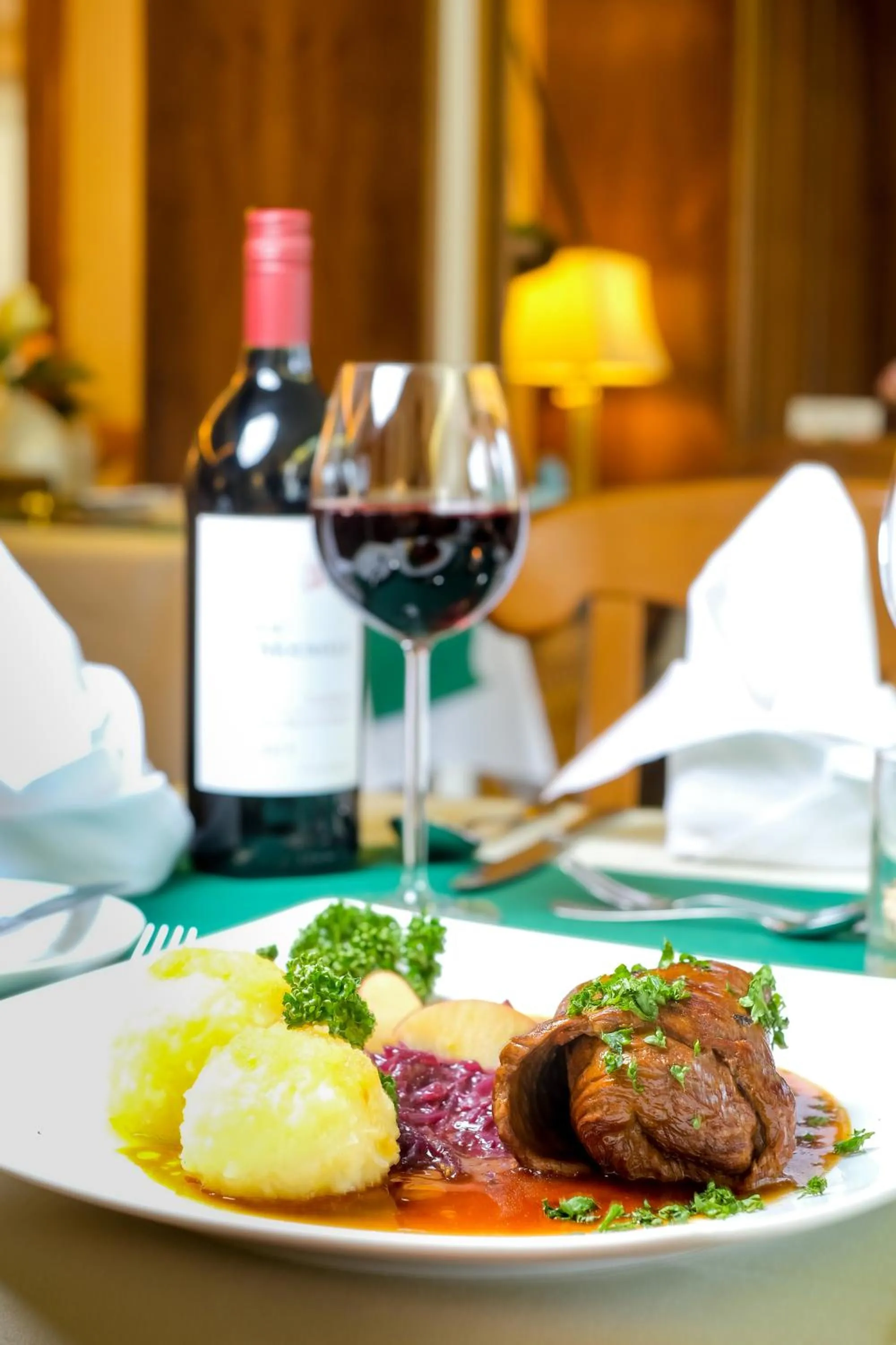 Food and drinks in Komforthotel & Restaurant Riemann