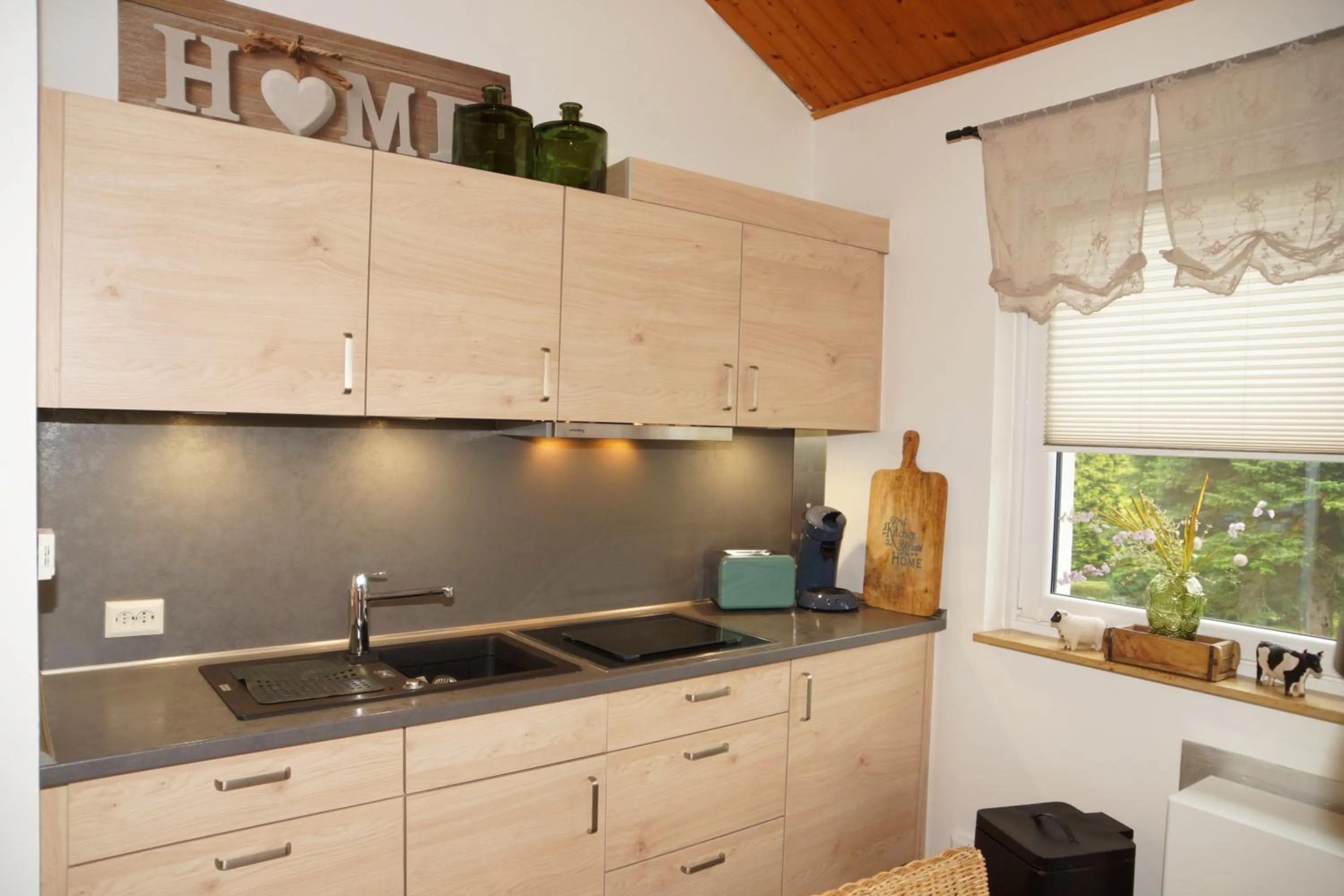 Kitchen or kitchenette in Komforthotel & Restaurant Riemann