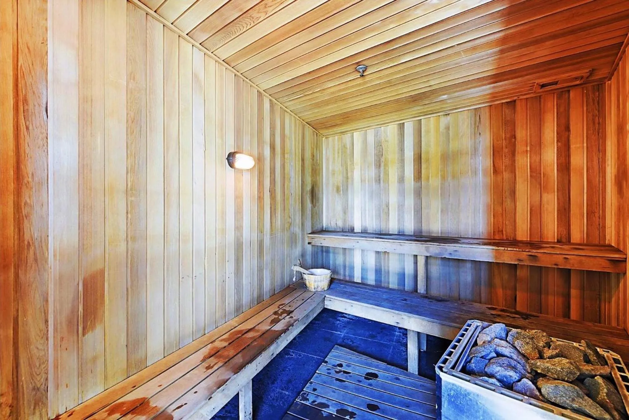 Sauna in Circle On Cavill Surfers Paradise Apartments-Holiday Paradise