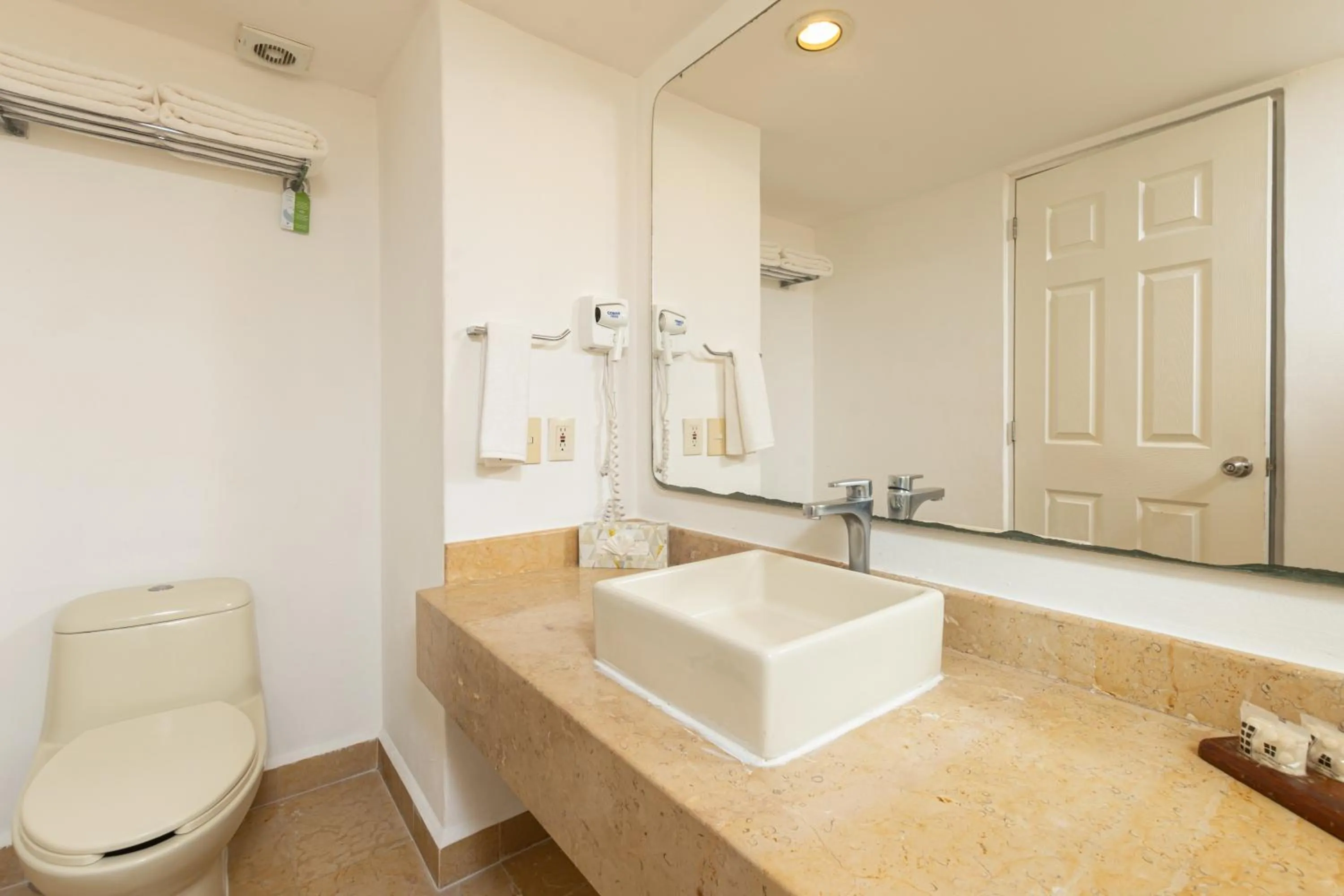 Bathroom in Tesoro Ixtapa All Inclusive