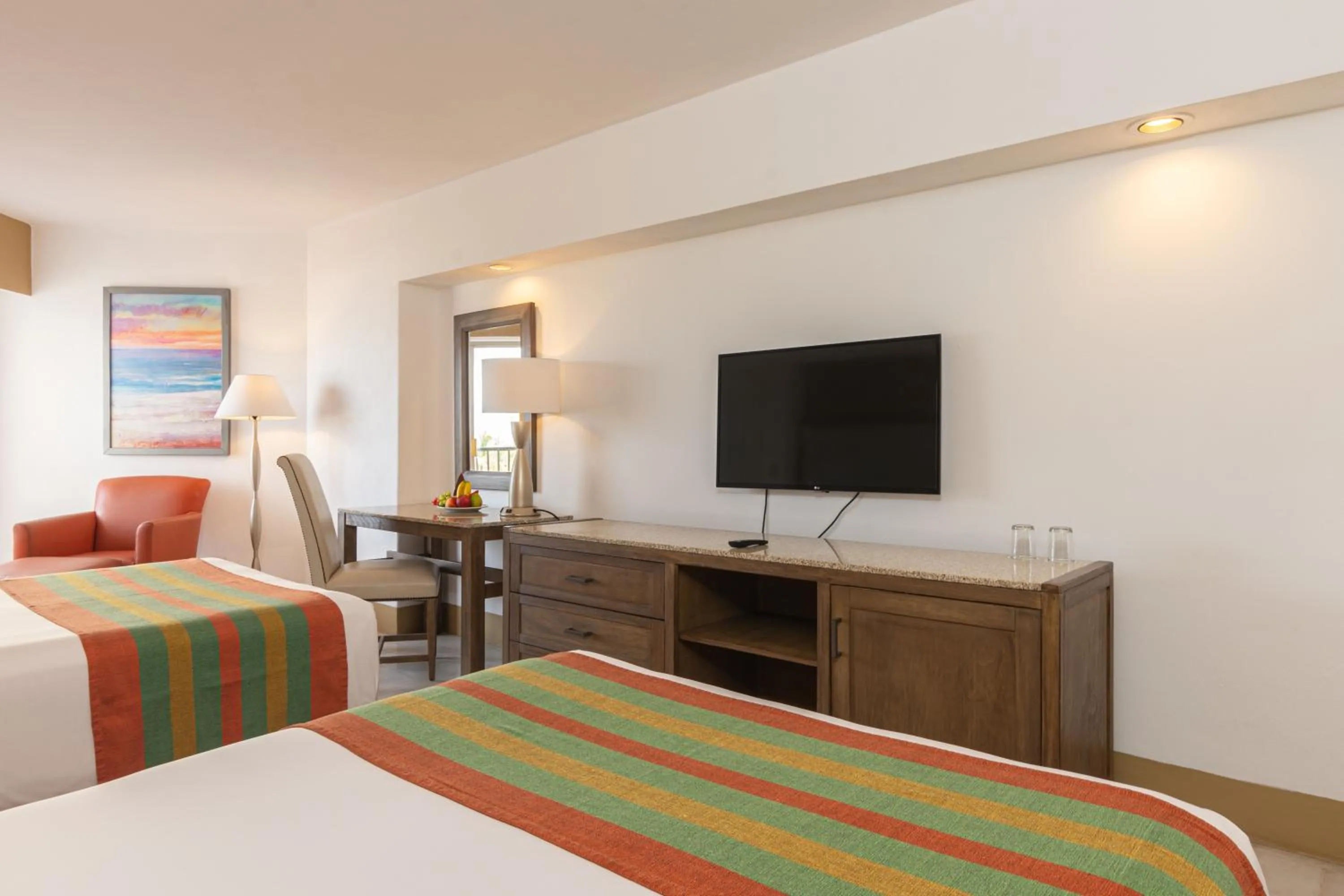 Photo of the whole room, Bed in Tesoro Ixtapa All Inclusive