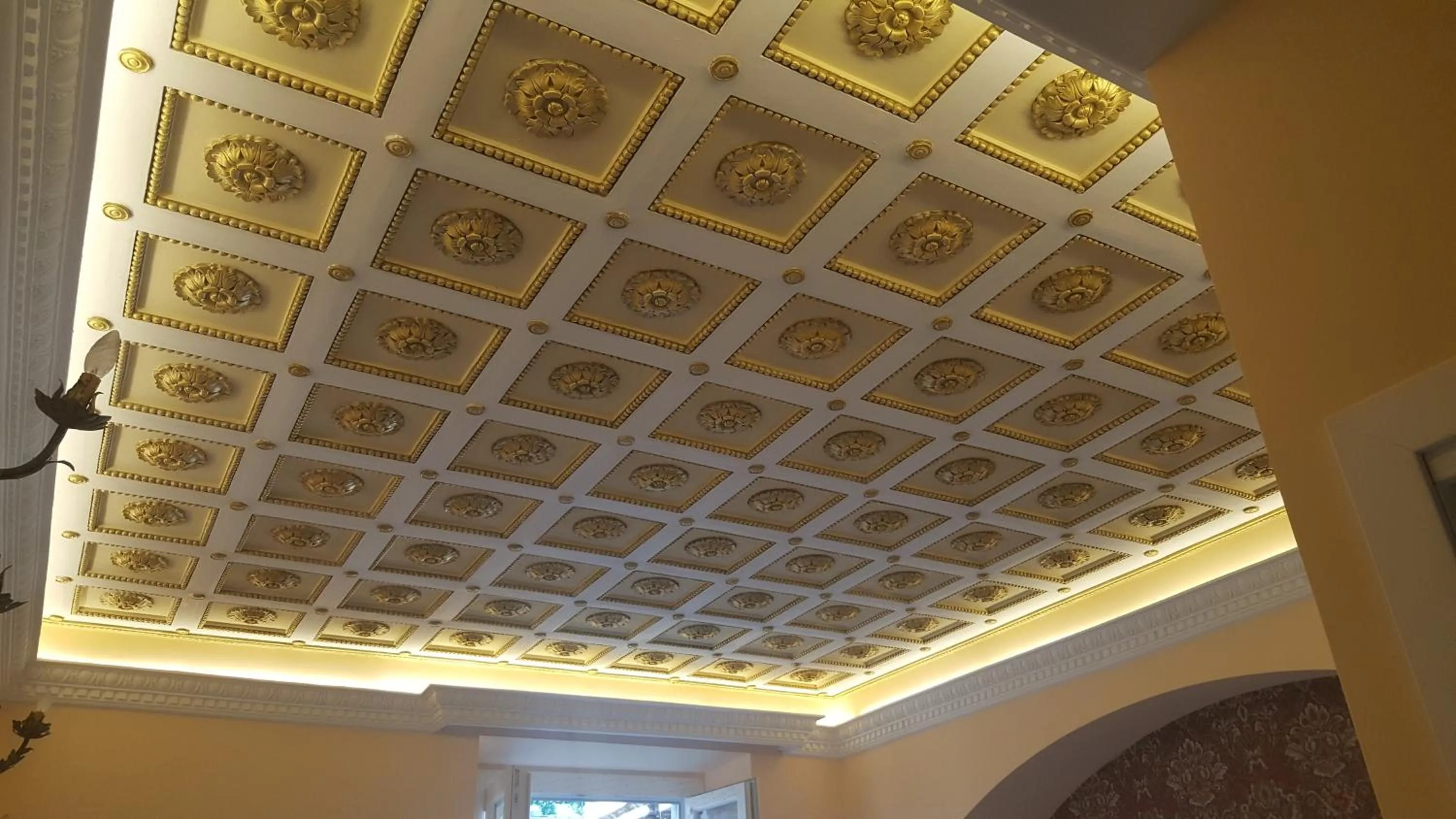 Decorative detail in Impero Vaticano Suites Guest House