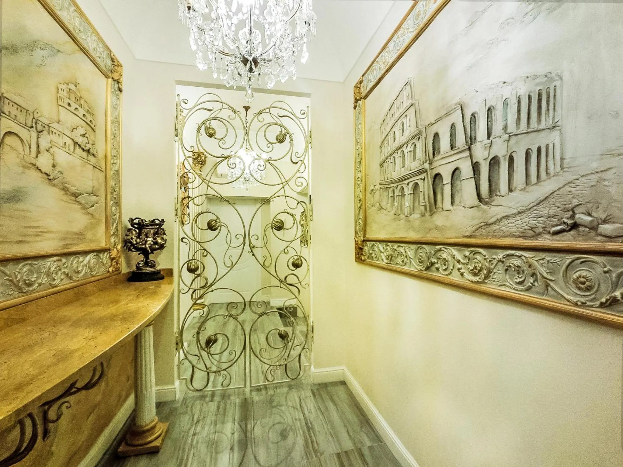 Living room in Impero Vaticano Suites Guest House