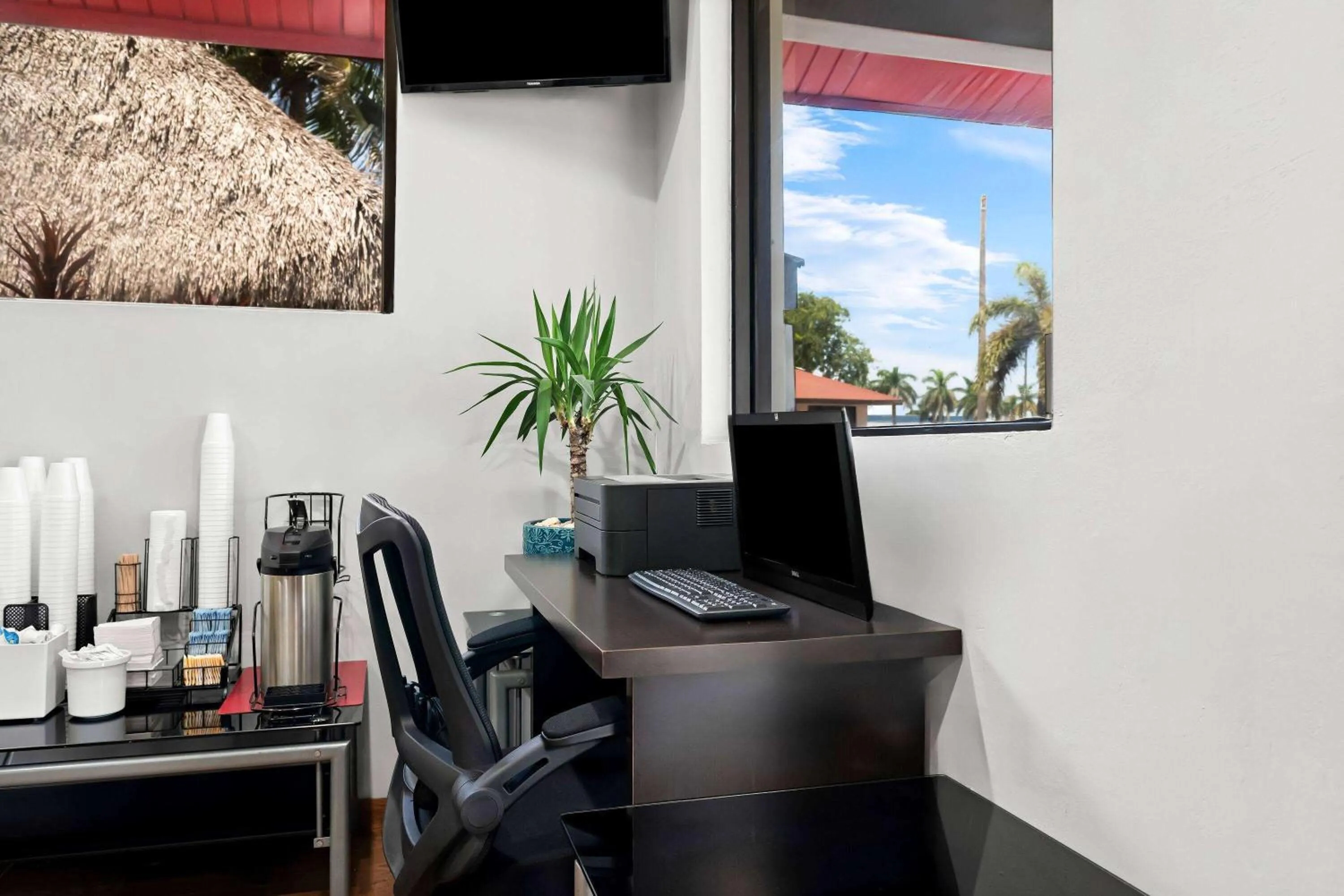 Business facilities in Super 8 by Wyndham Florida City/Homestead/Everglades