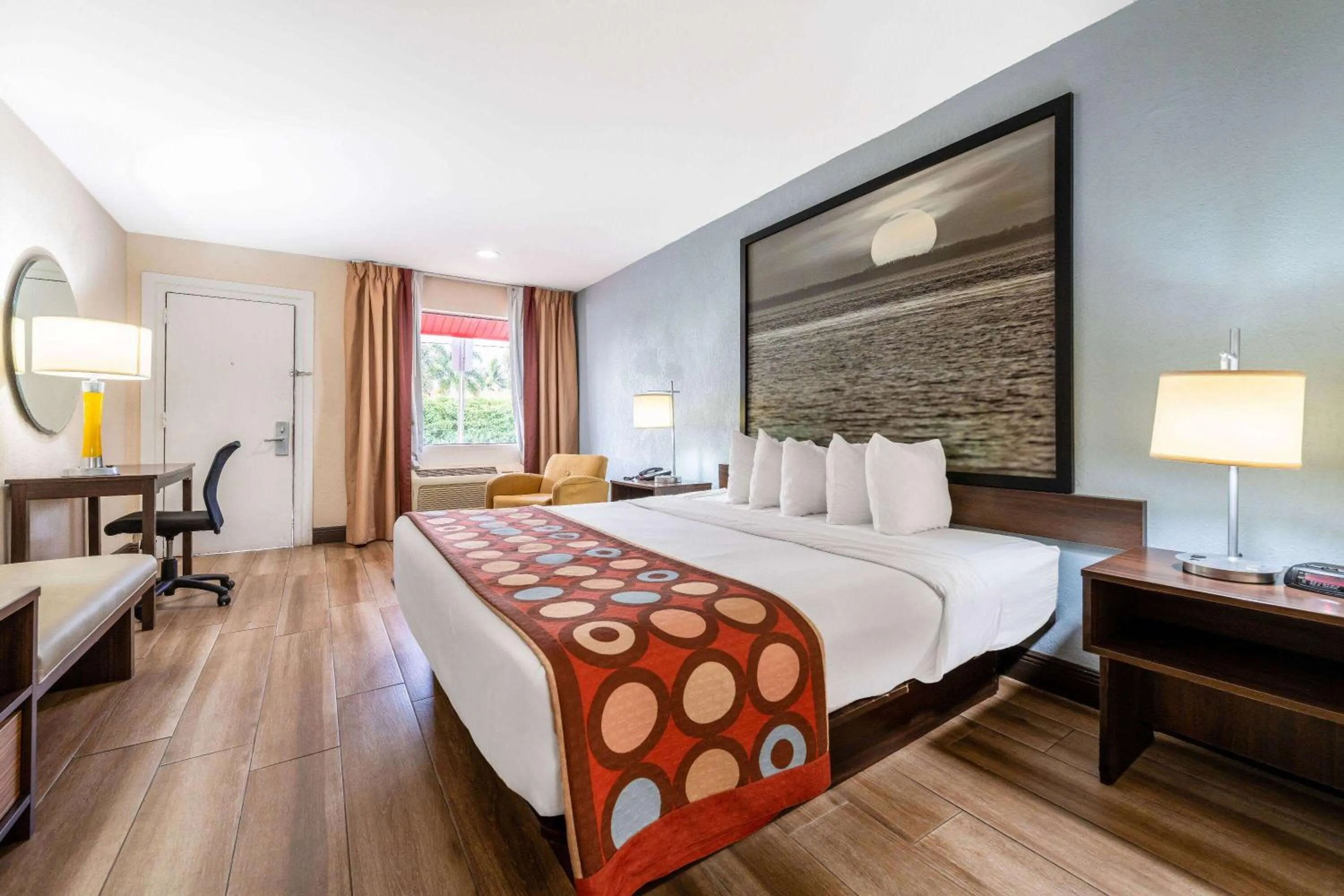 Bed in Super 8 by Wyndham Florida City/Homestead/Everglades