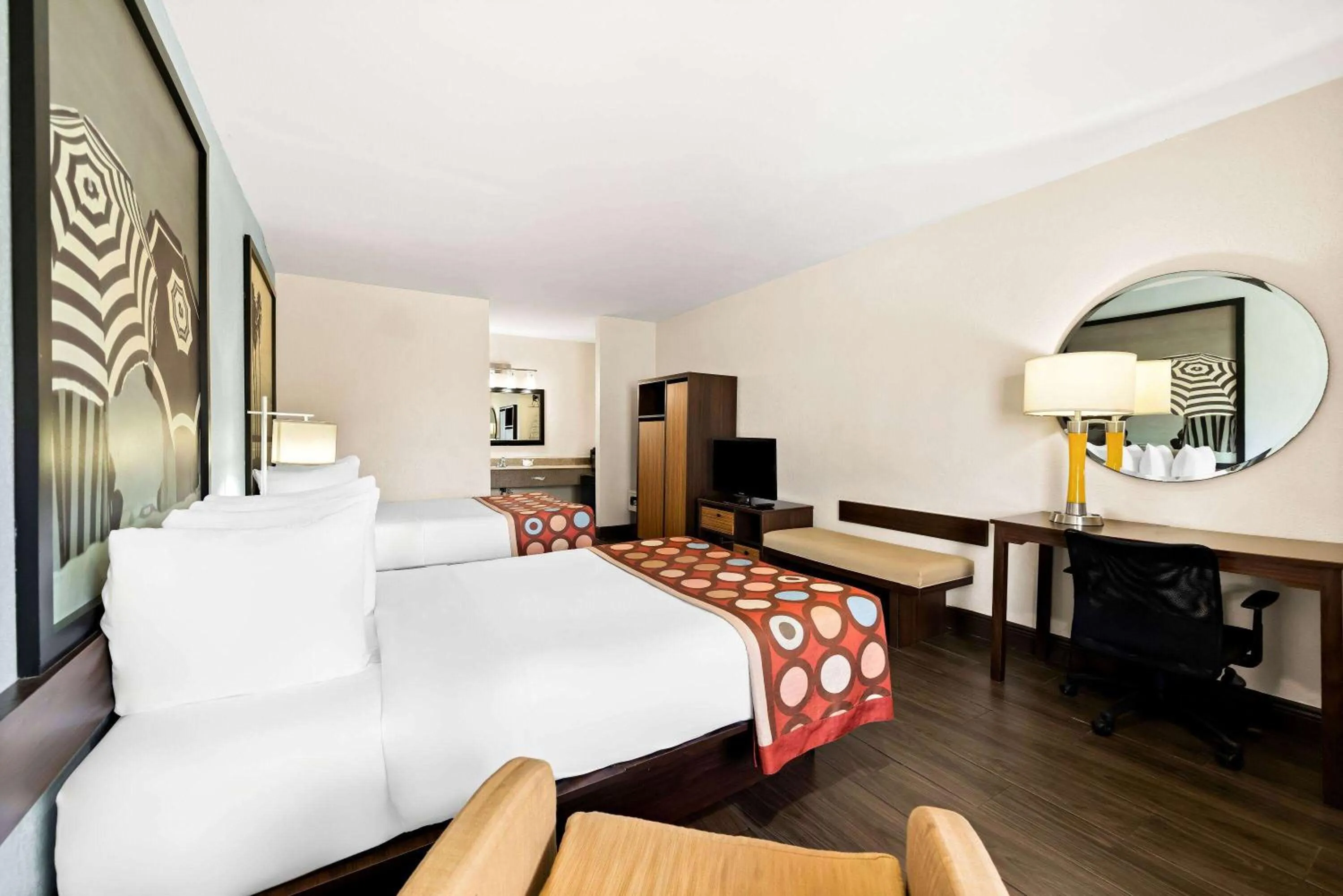 Bed in Super 8 by Wyndham Florida City/Homestead/Everglades