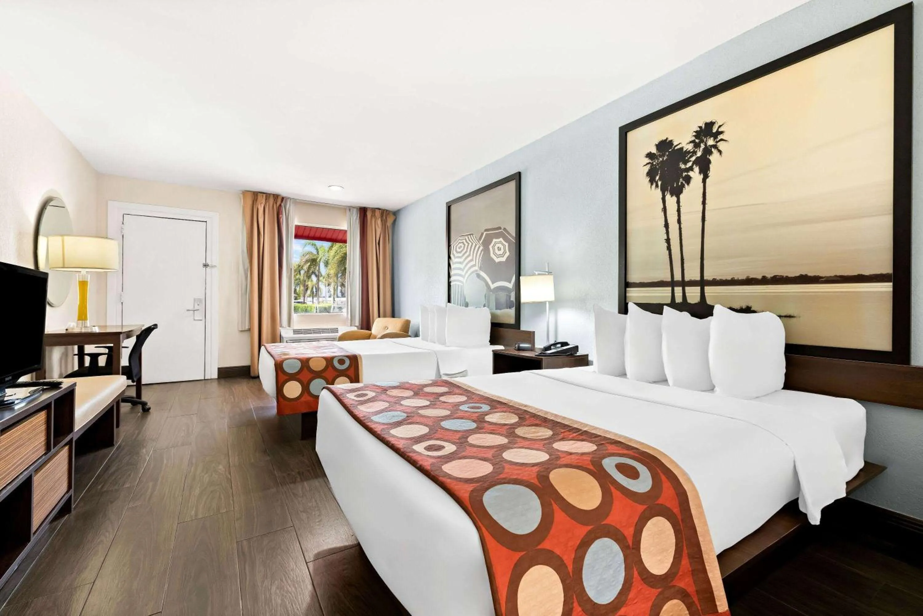 Bed in Super 8 by Wyndham Florida City/Homestead/Everglades