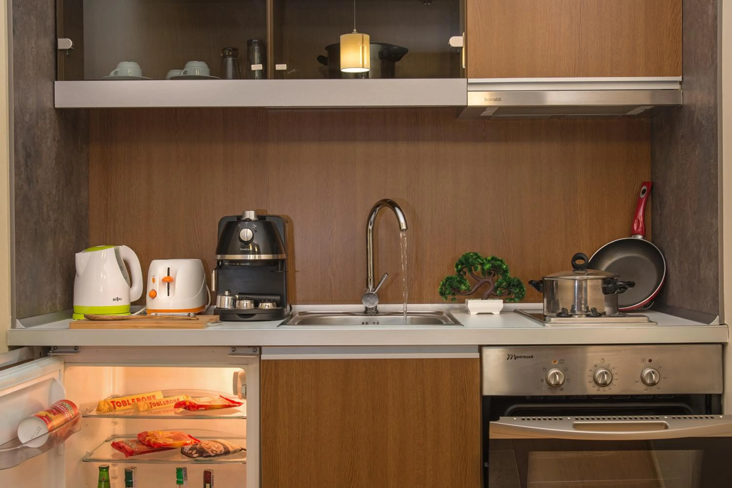 Kitchen or kitchenette in Effect Malina Residence Hotel