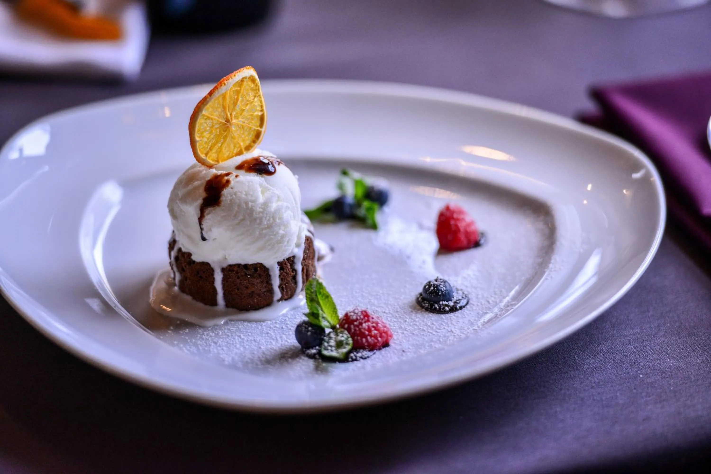 Restaurant/places to eat in Port Hotel