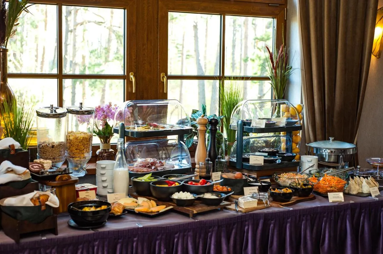 Food and drinks in Port Hotel