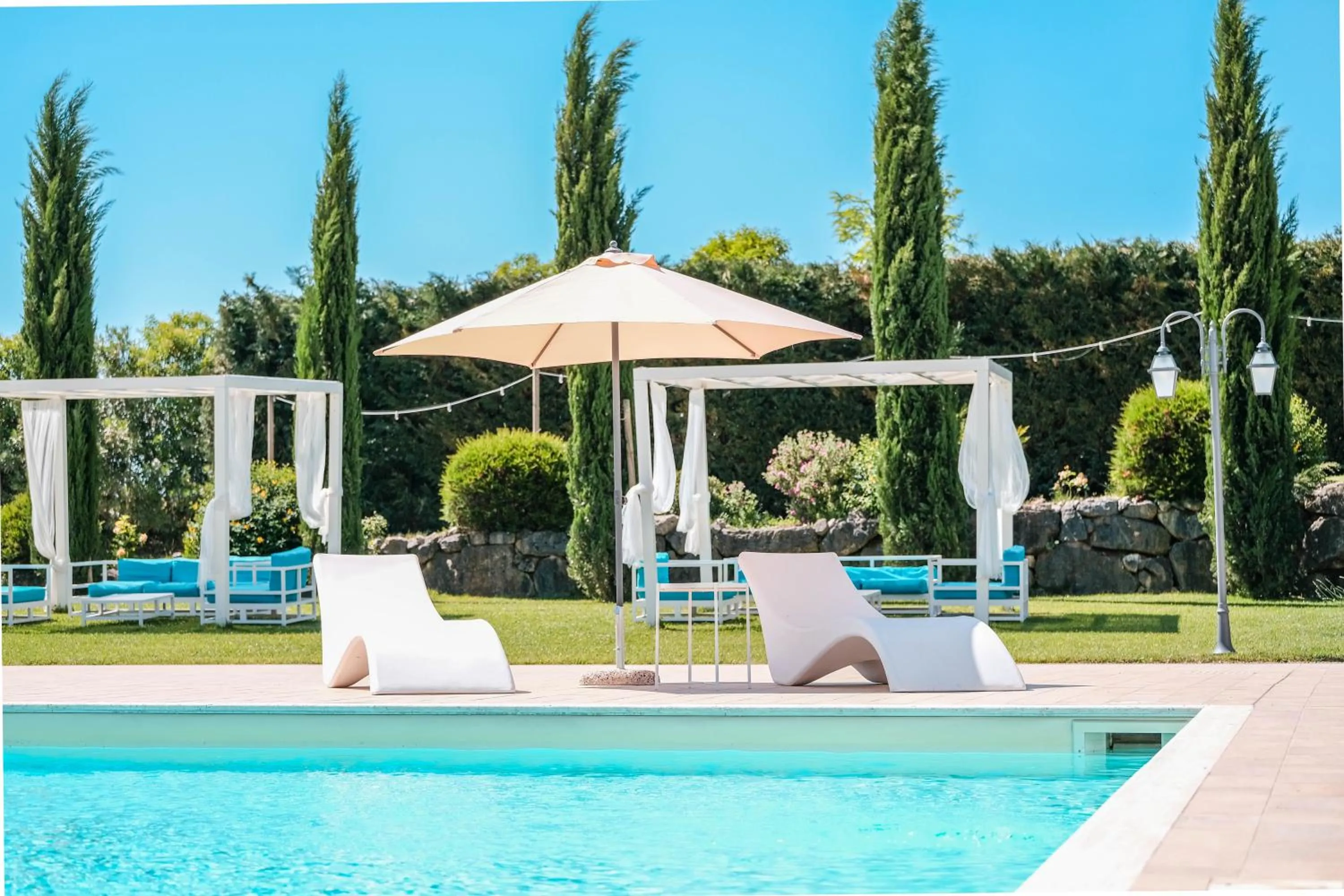 Swimming pool in Anima Antiqua Relais & Spa