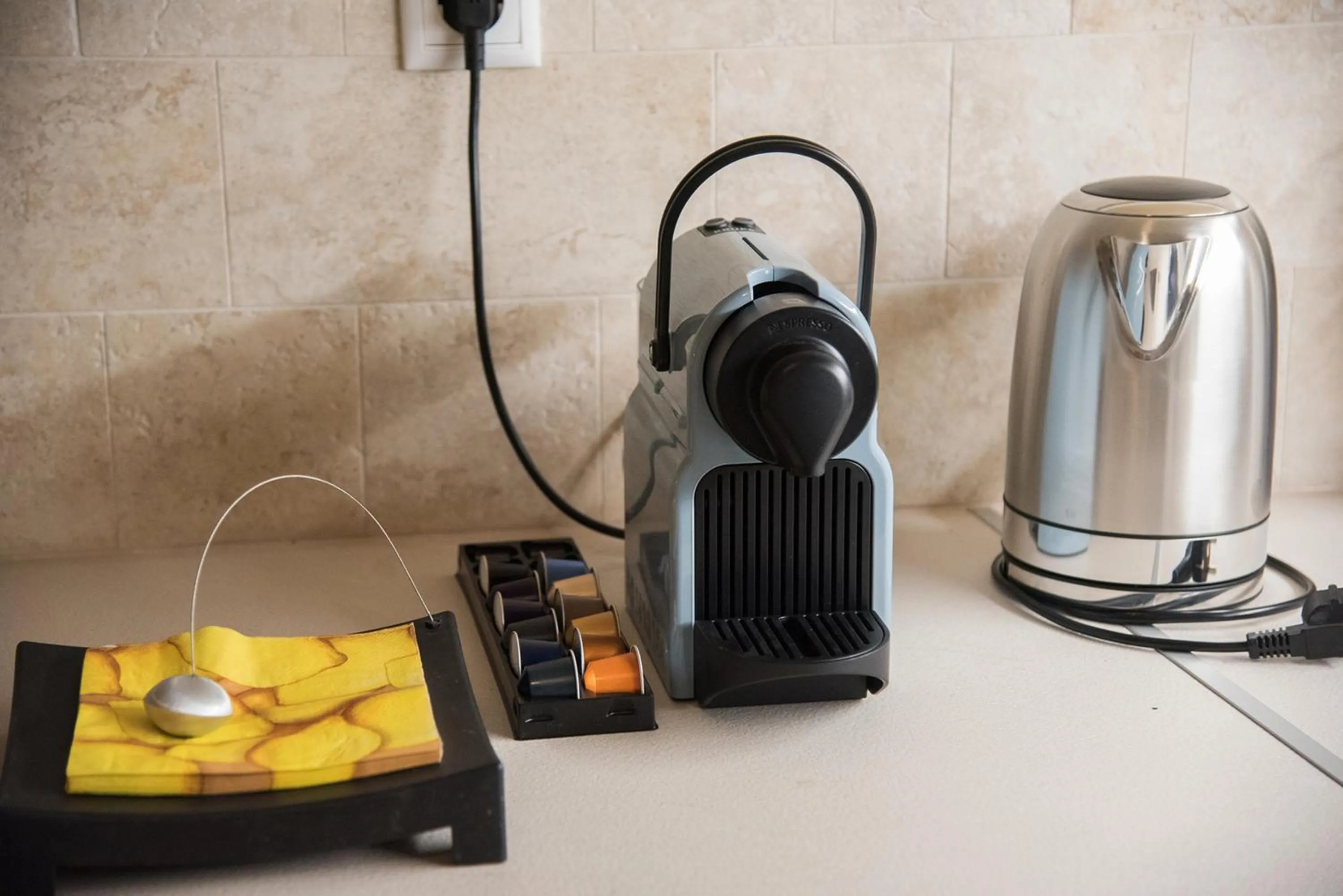 Coffee/tea facilities in Rastoni Athens Suites near Acropolis