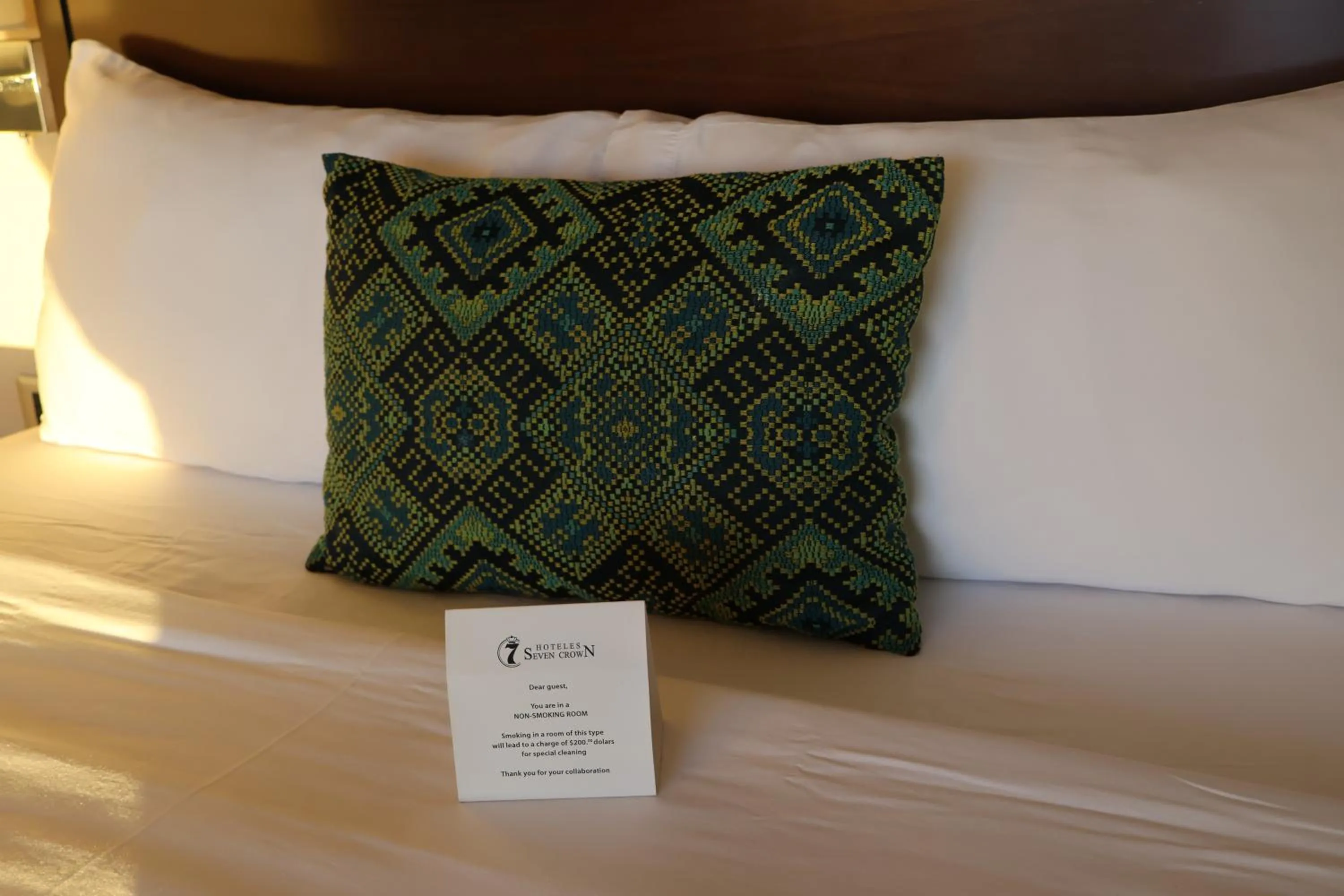 Bed in Seven Crown La Paz Malecon