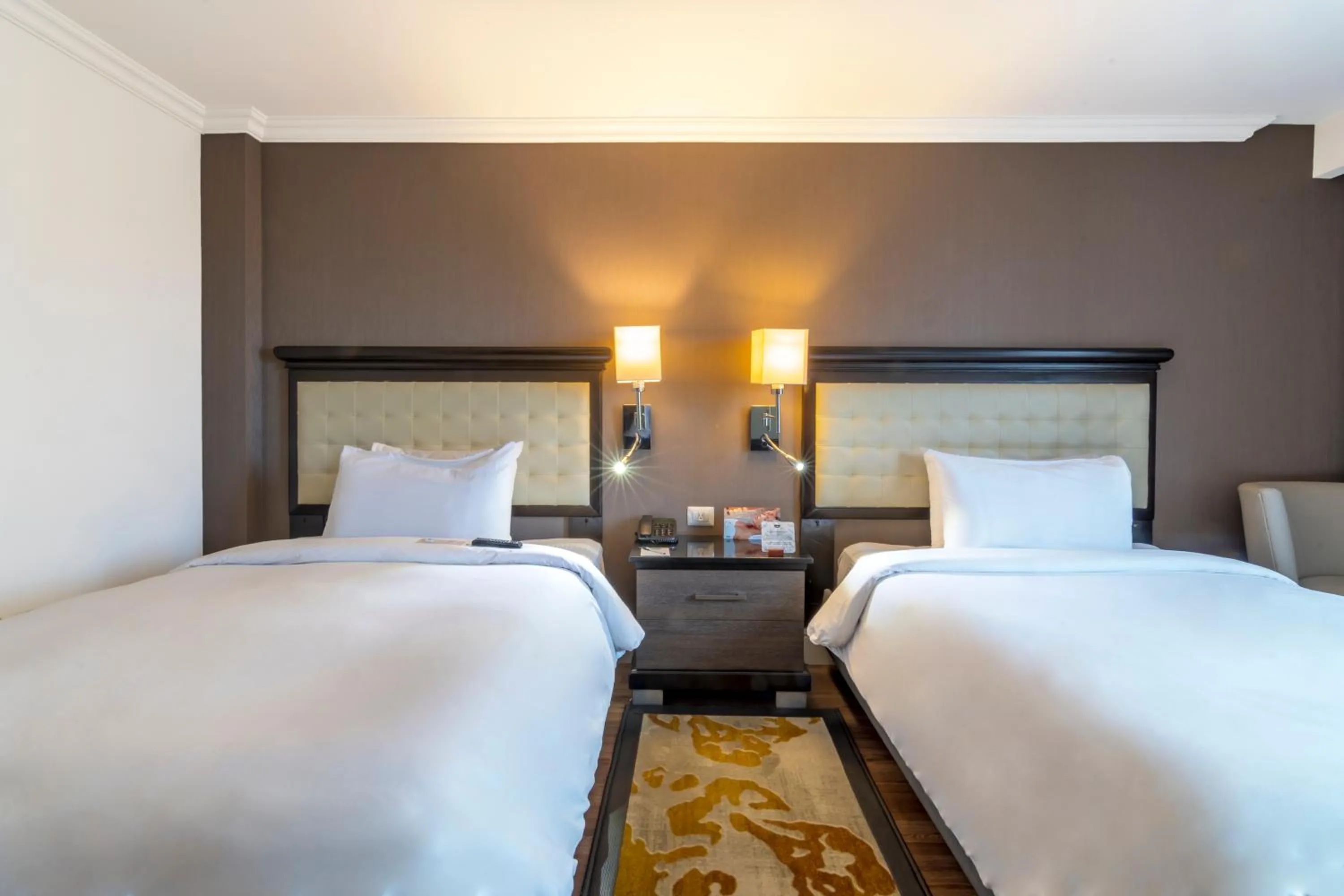 Bed in Hotel Lucerna Tijuana