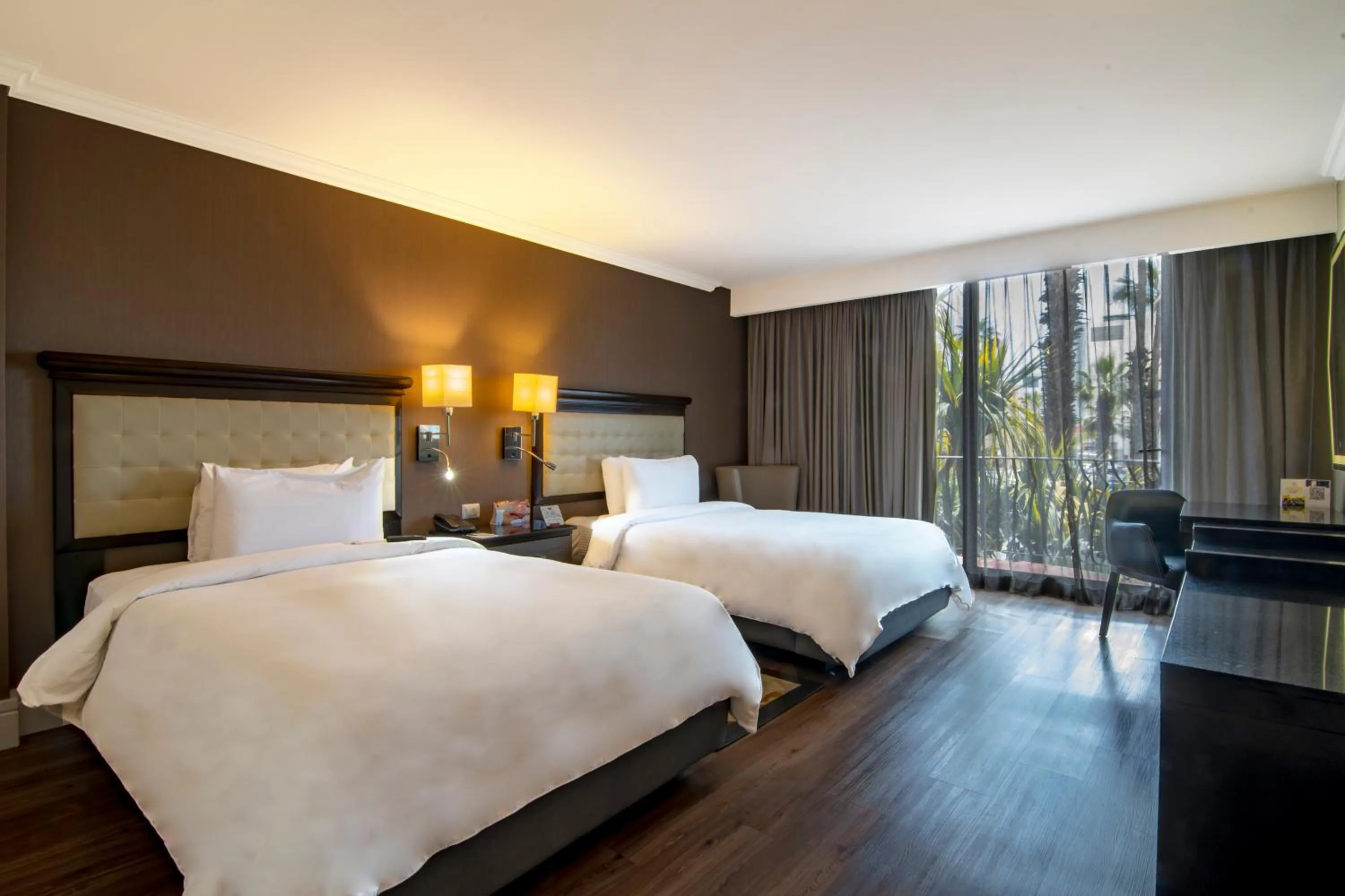 Bed in Hotel Lucerna Tijuana