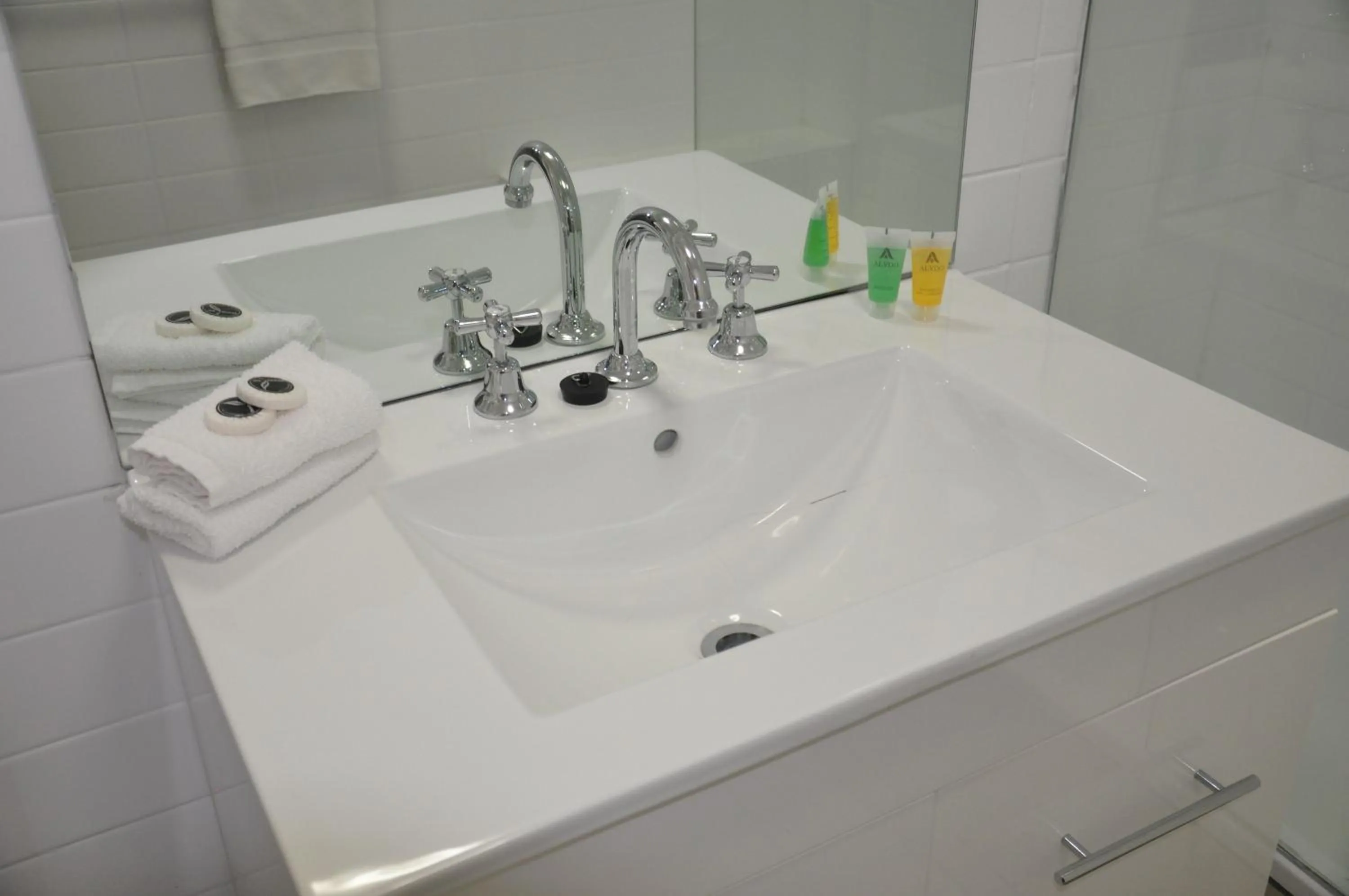 Bathroom in City Park Hotel