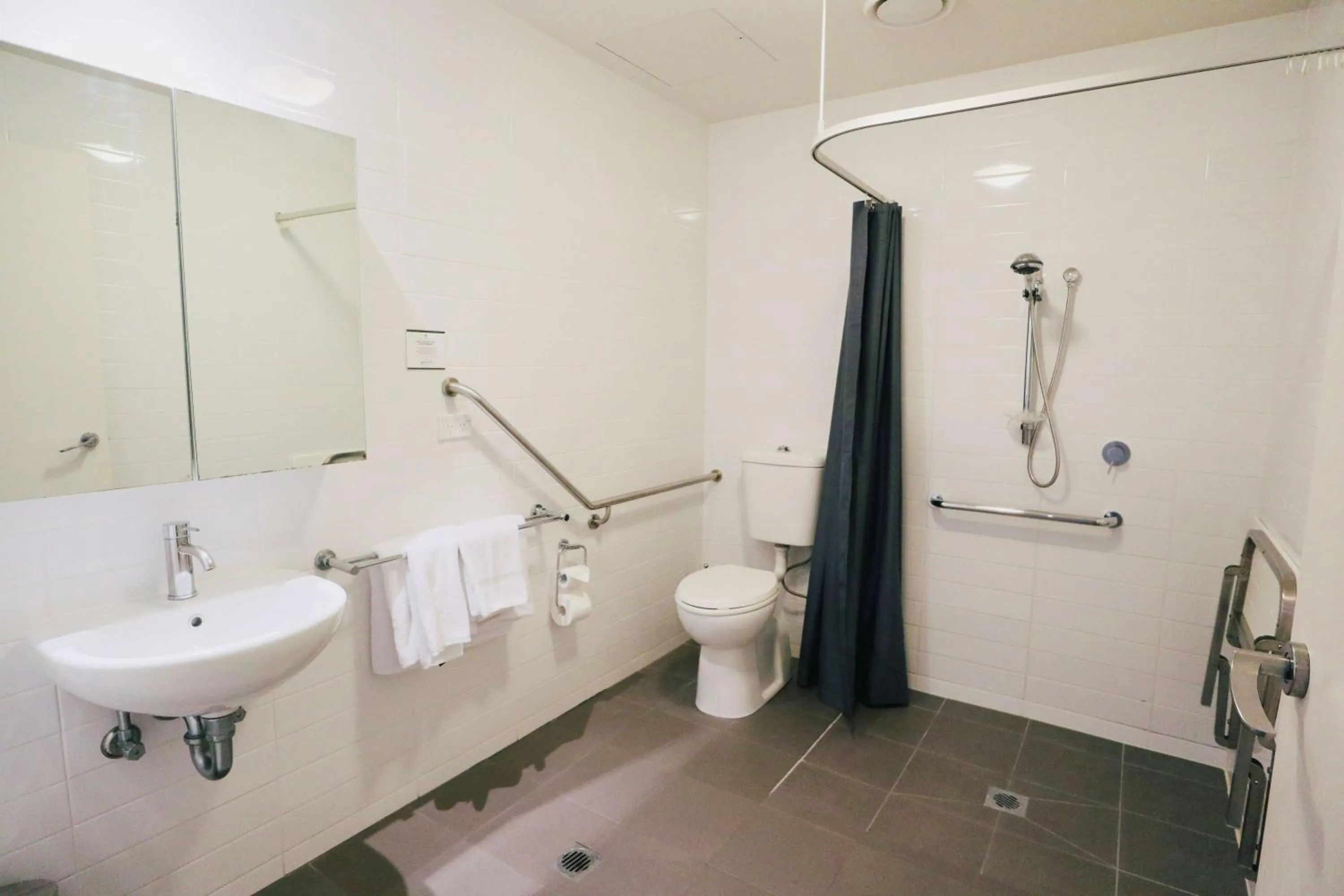 Toilet in Quest Campbelltown