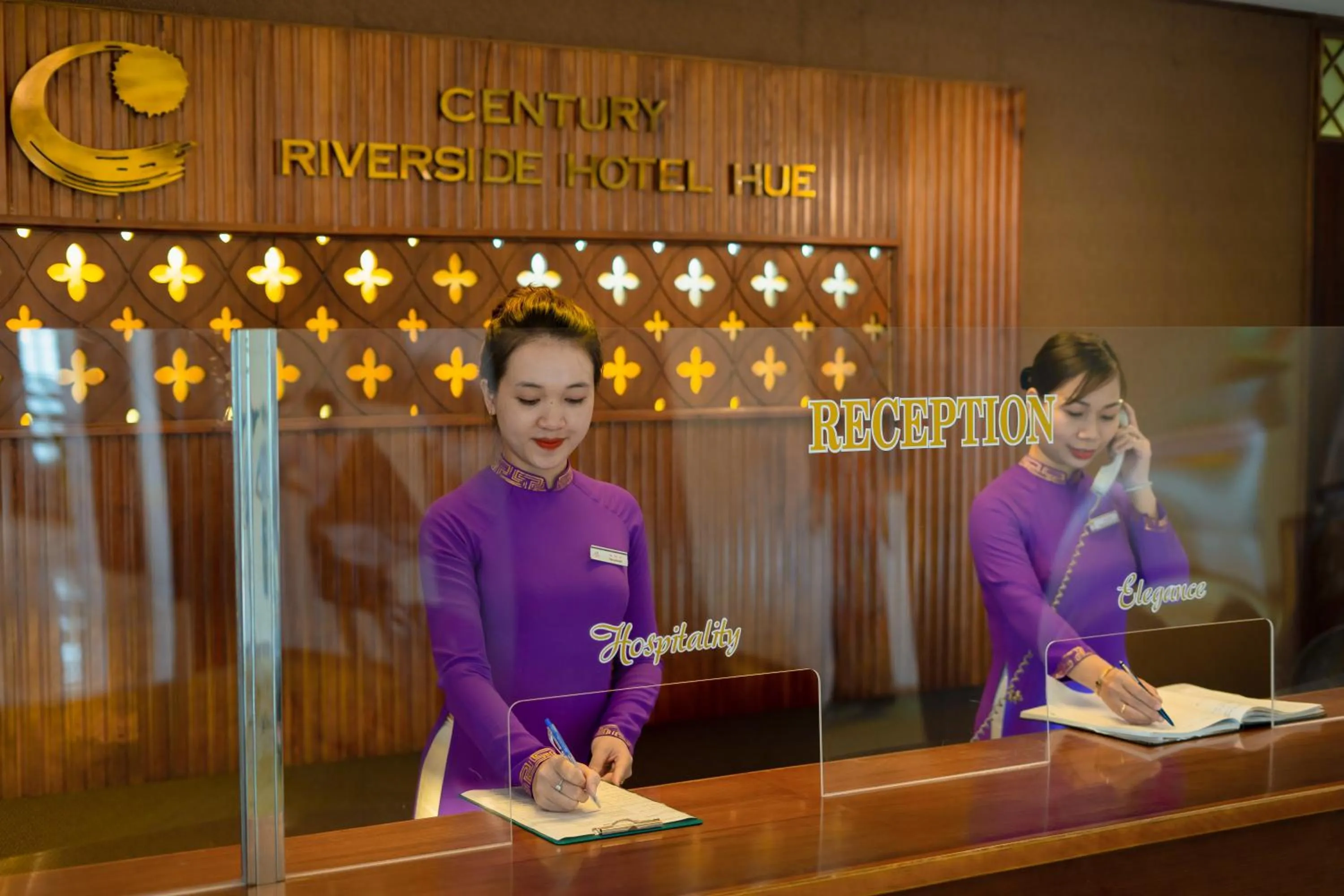Lobby or reception in Century Riverside Hotel Hue