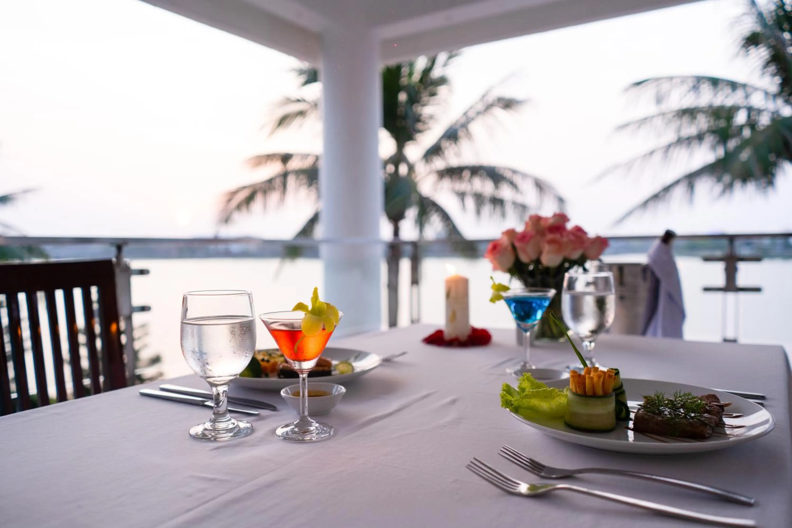 Restaurant/places to eat in Century Riverside Hotel Hue