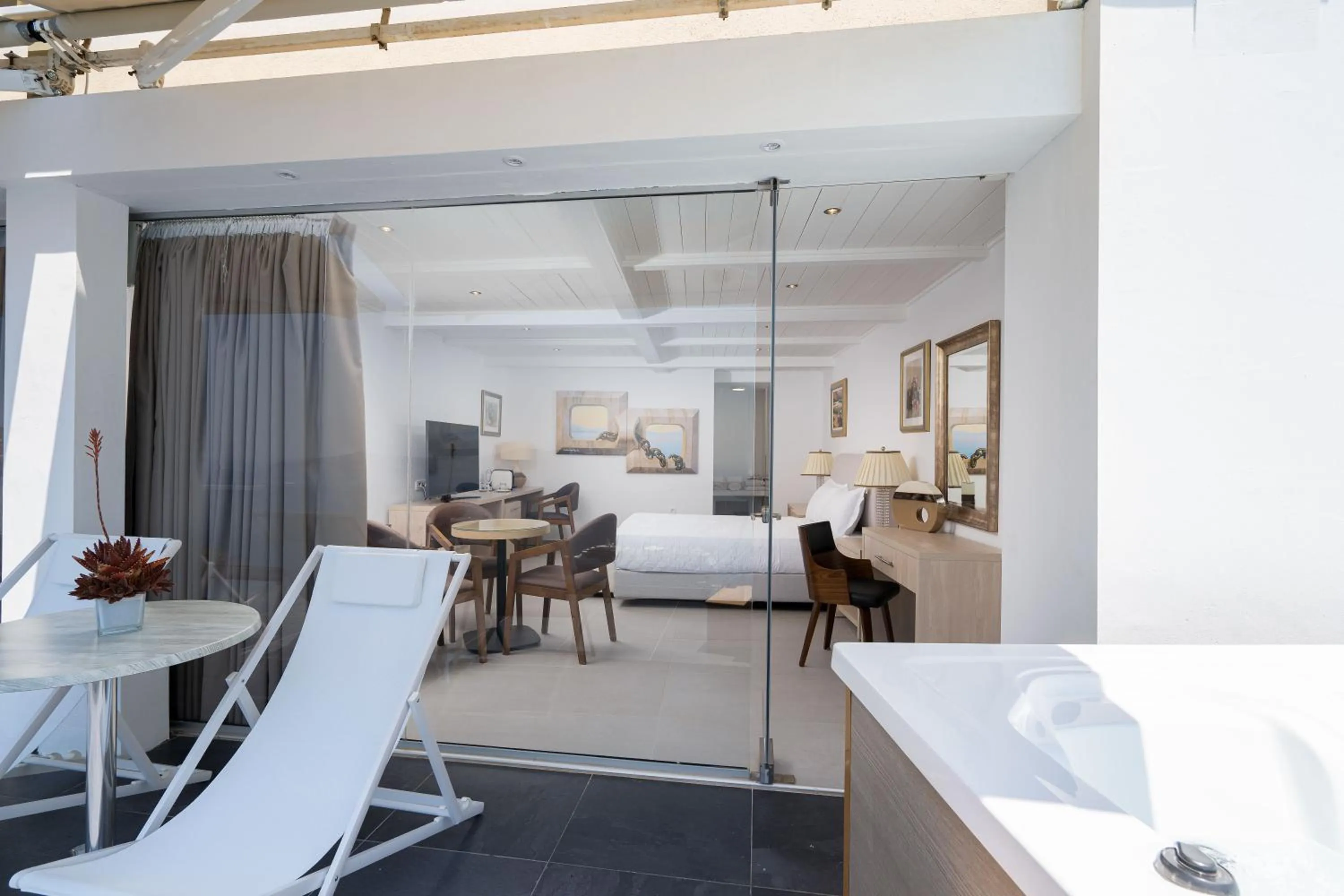 Bedroom, Bed in Kratiras View Luxury Suites