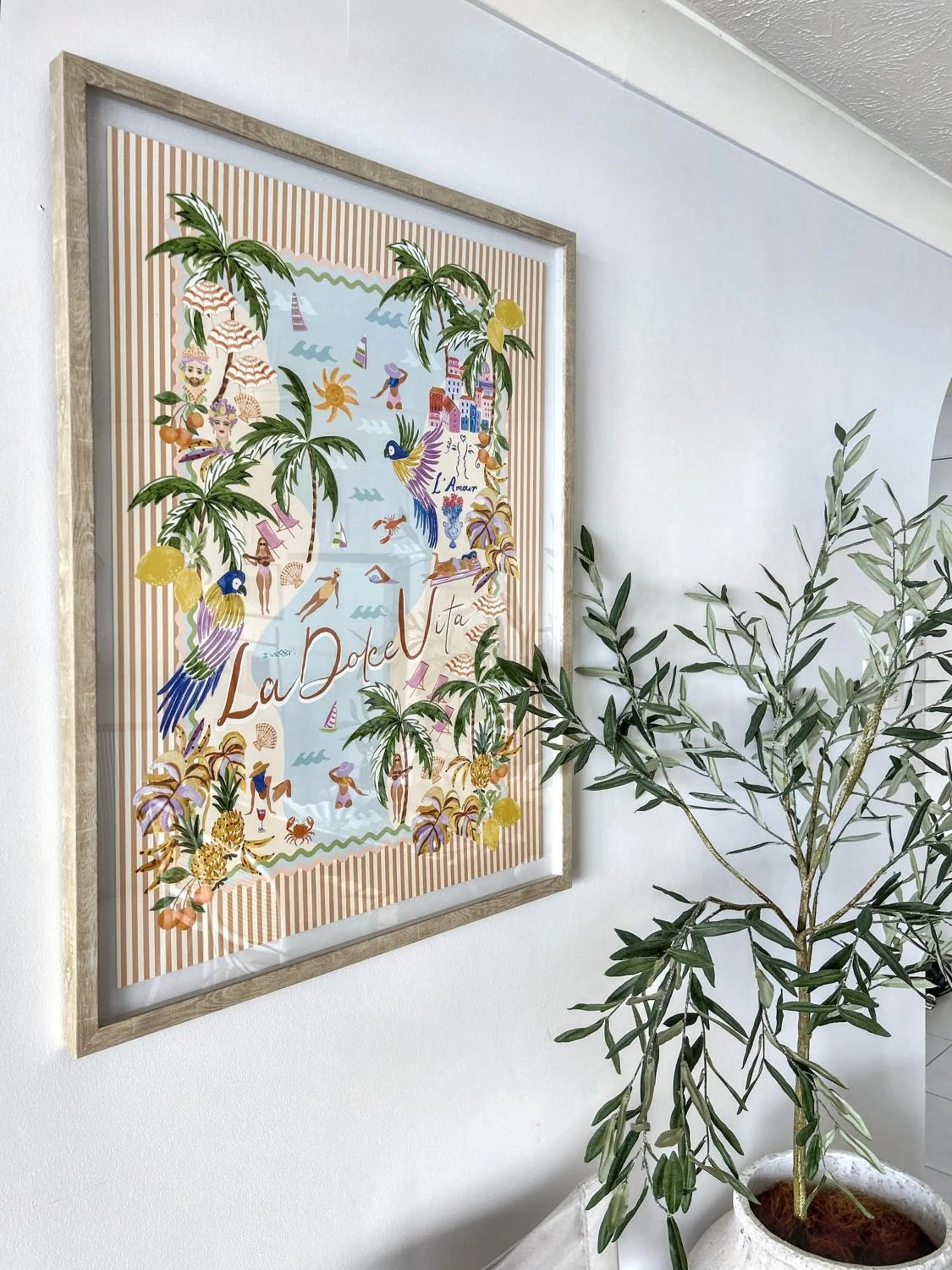 Decorative detail in Majorca Isle Beachside Resort