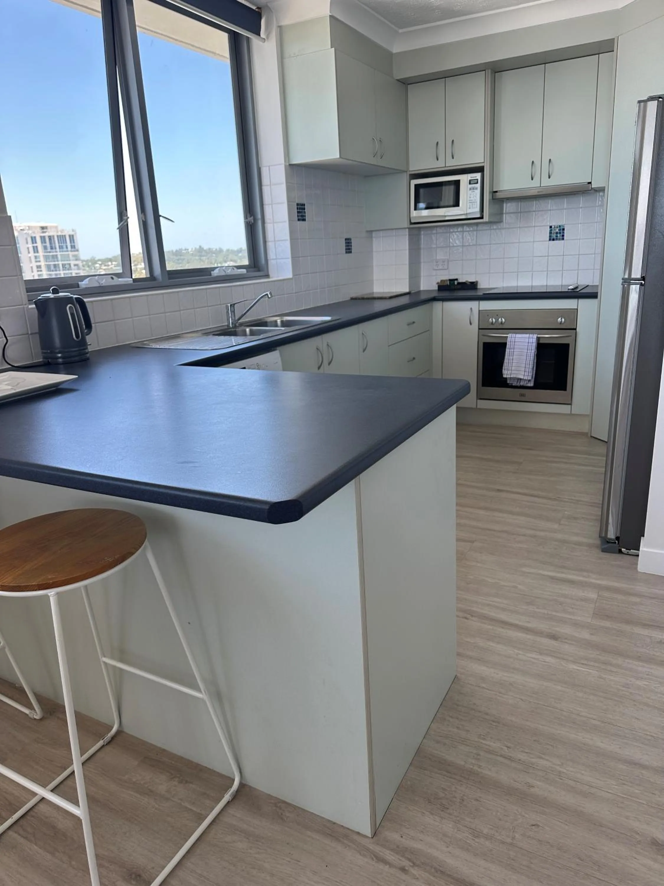 Kitchen or kitchenette in Majorca Isle Beachside Resort