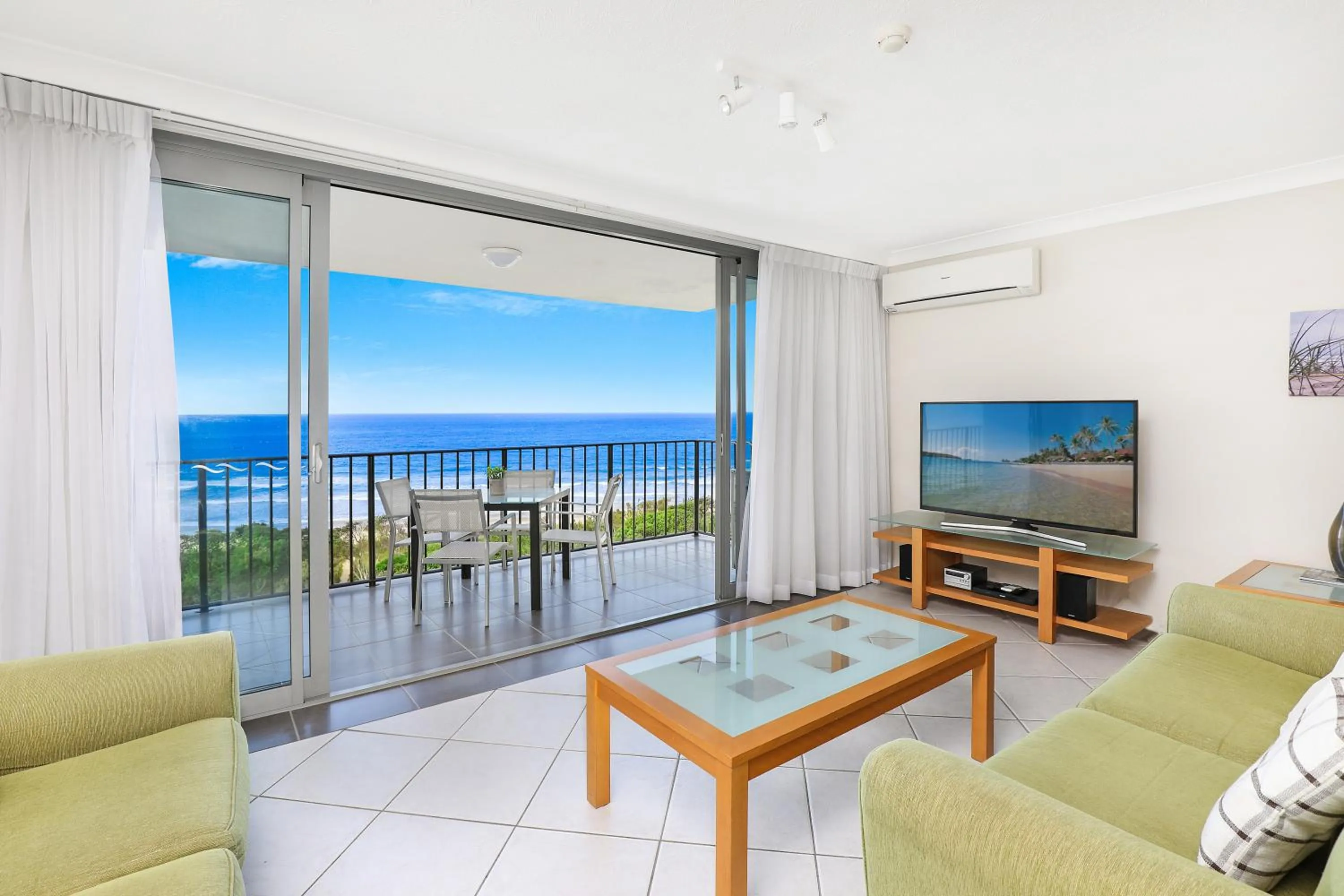 TV and multimedia in Majorca Isle Beachside Resort