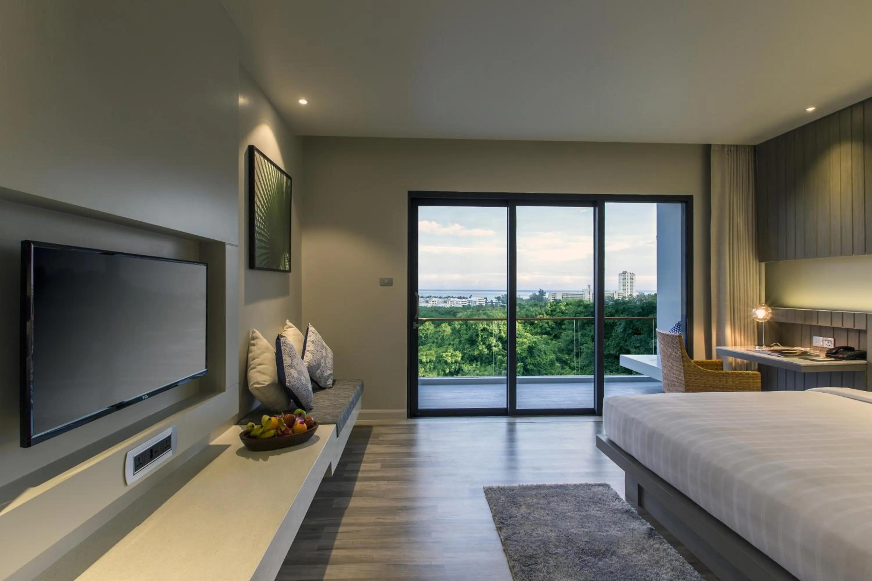 Sea view, Bed in Hotel IKON Phuket - SHA Extra Plus