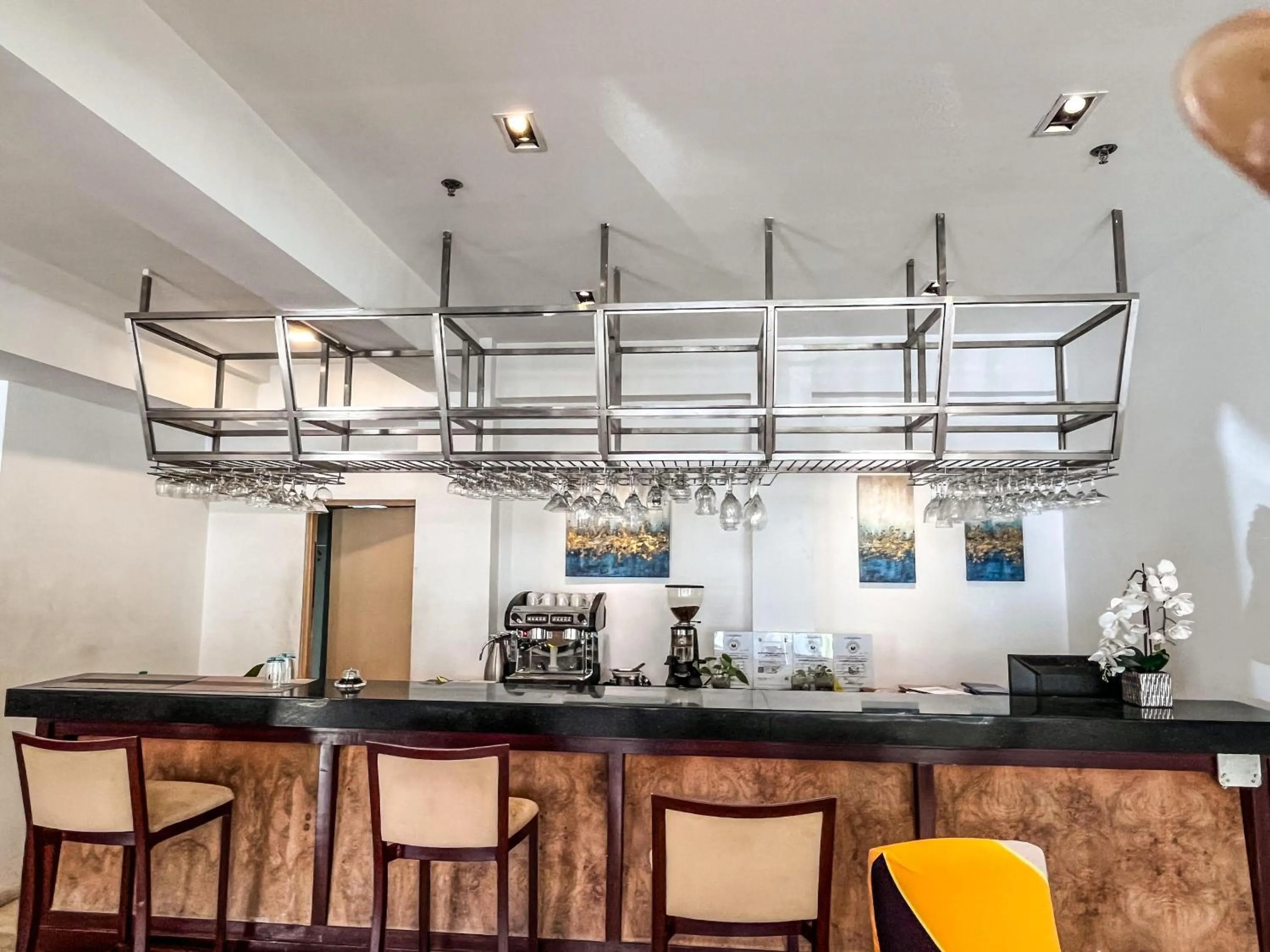 Lounge or bar in Cebu Grand Hotel